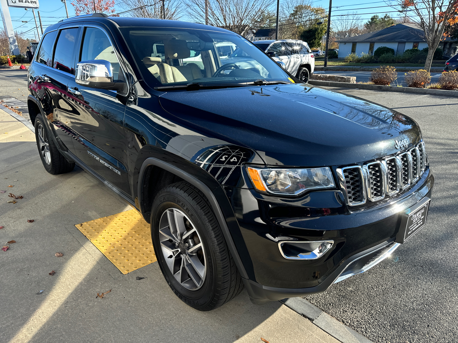 2020 Jeep Grand Cherokee Limited 8