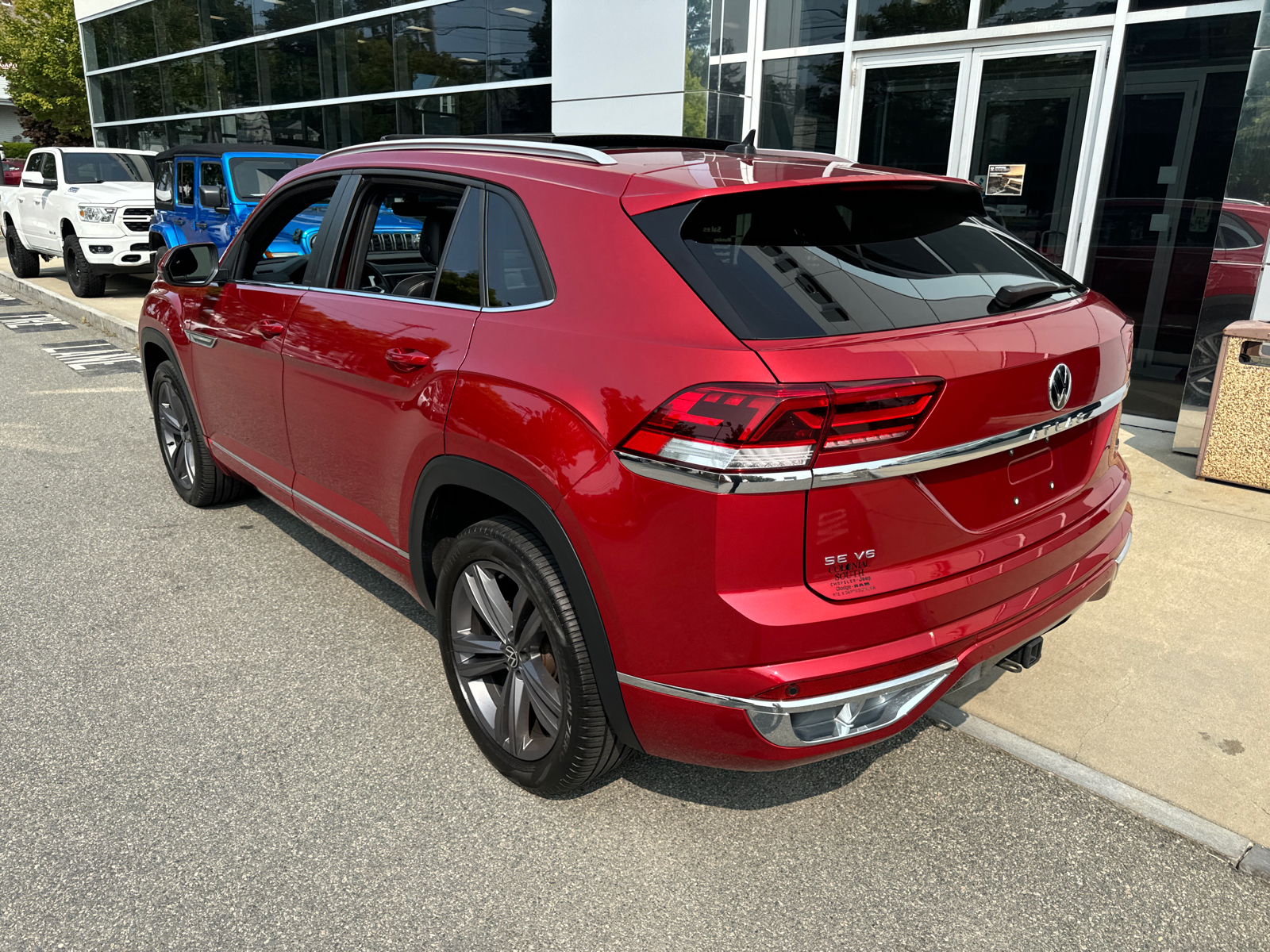 2021 Volkswagen Atlas Cross Sport 3.6L V6 SE w/Technology R-Line 4