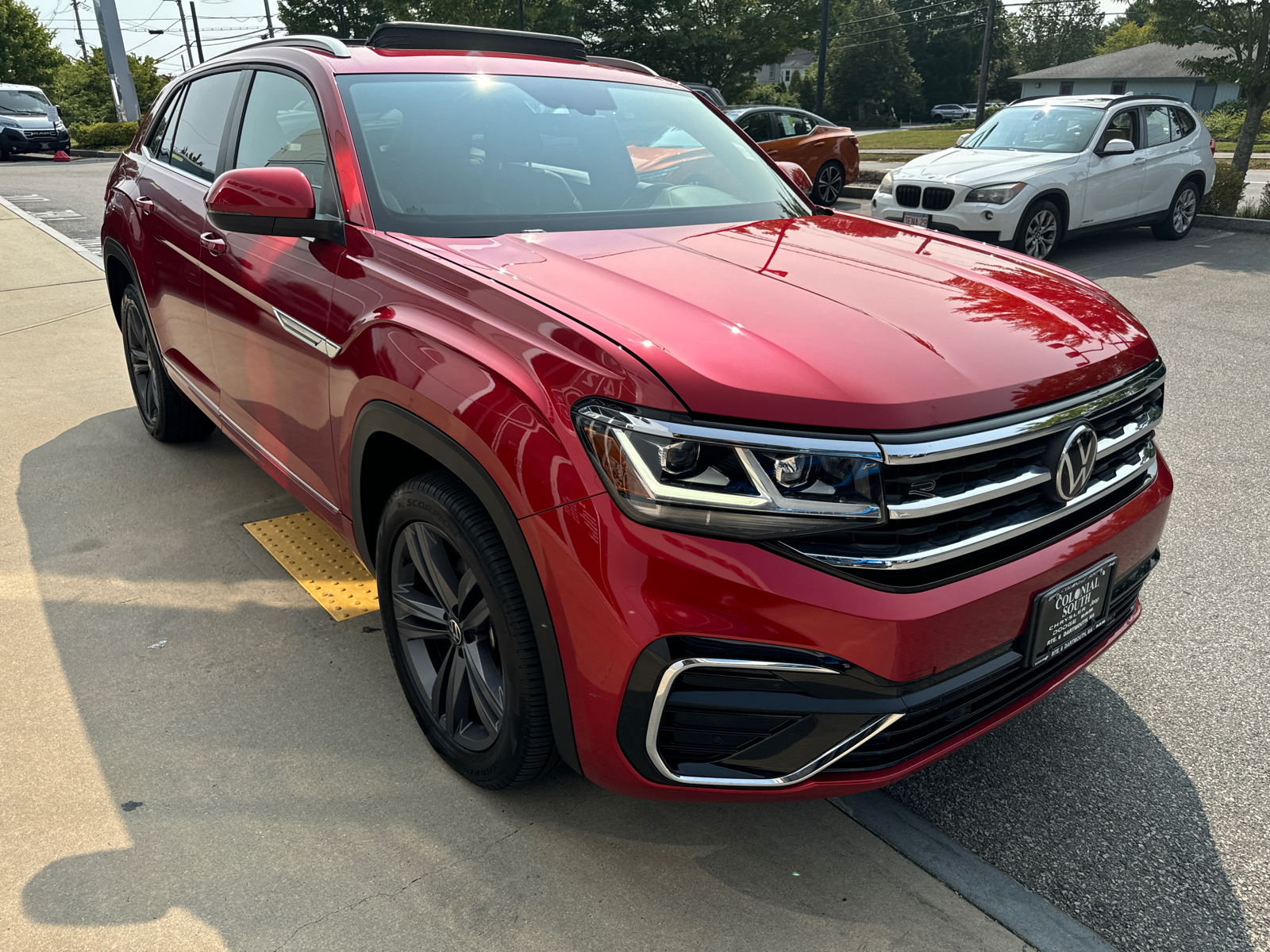 2021 Volkswagen Atlas Cross Sport 3.6L V6 SE w/Technology R-Line 8