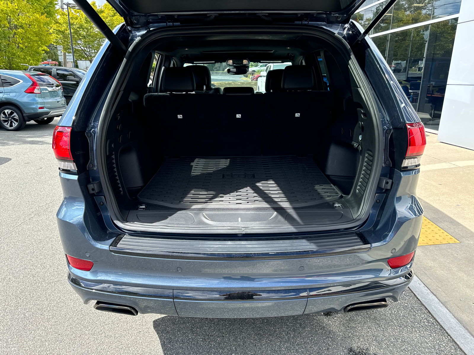 2021 Jeep Grand Cherokee Limited X 37