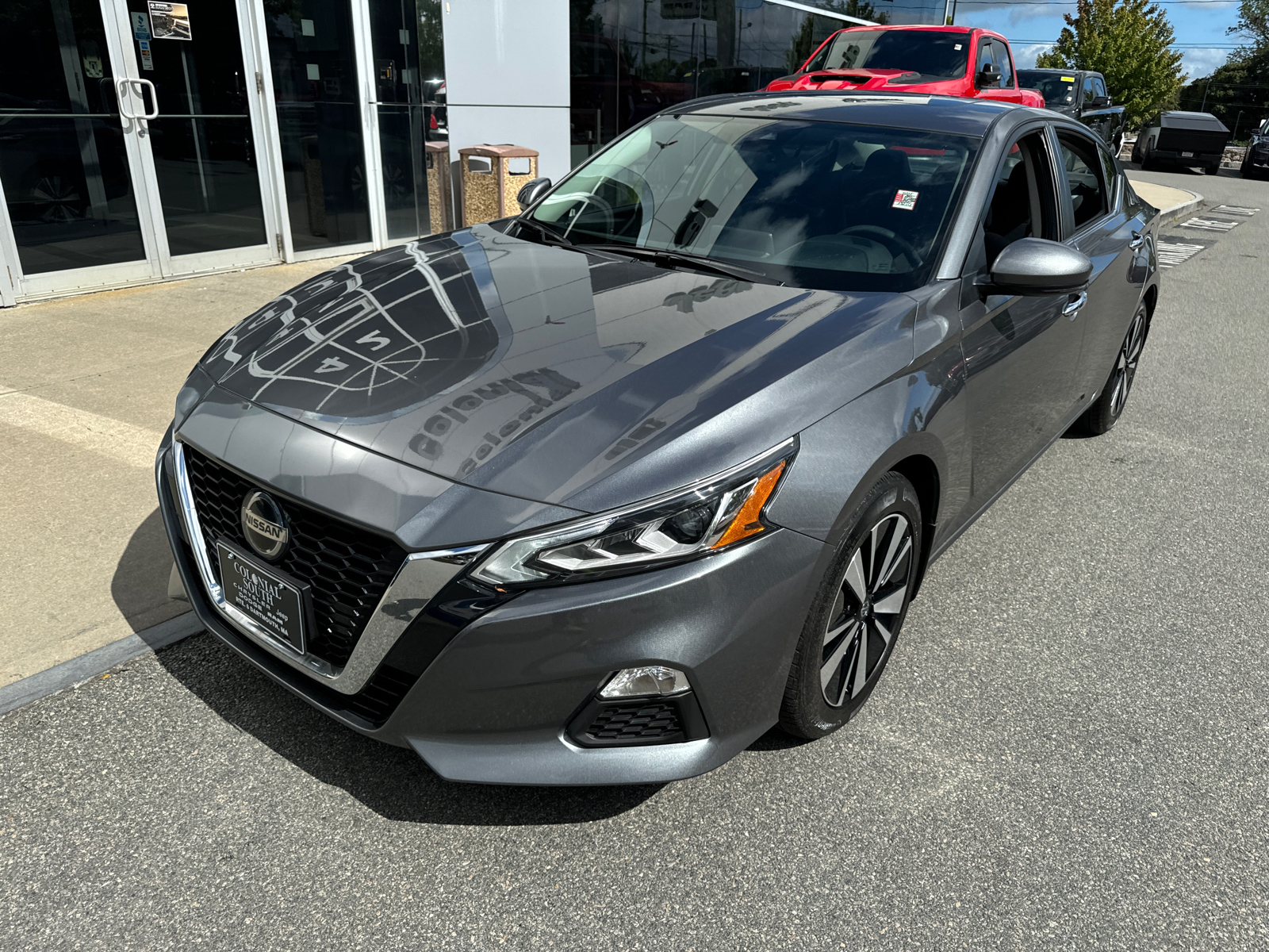 2021 Nissan Altima 2.5 SV 2