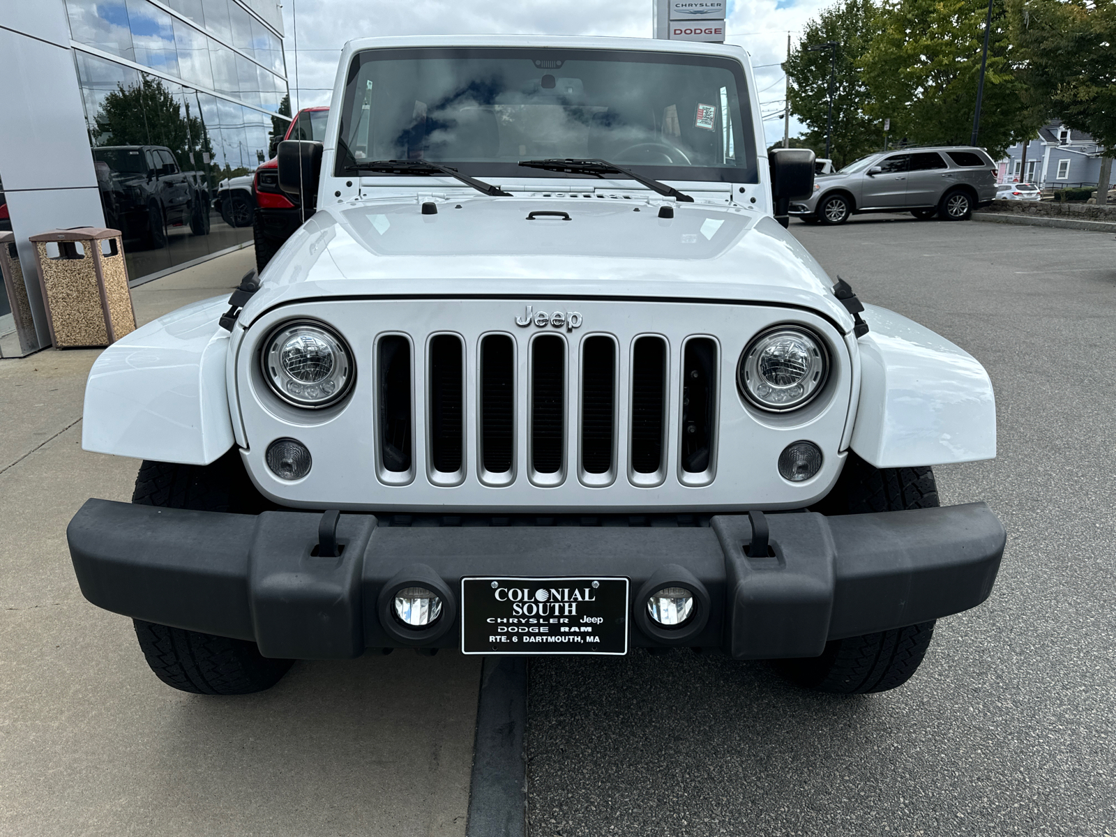 2017 Jeep Wrangler Unlimited Sahara 9