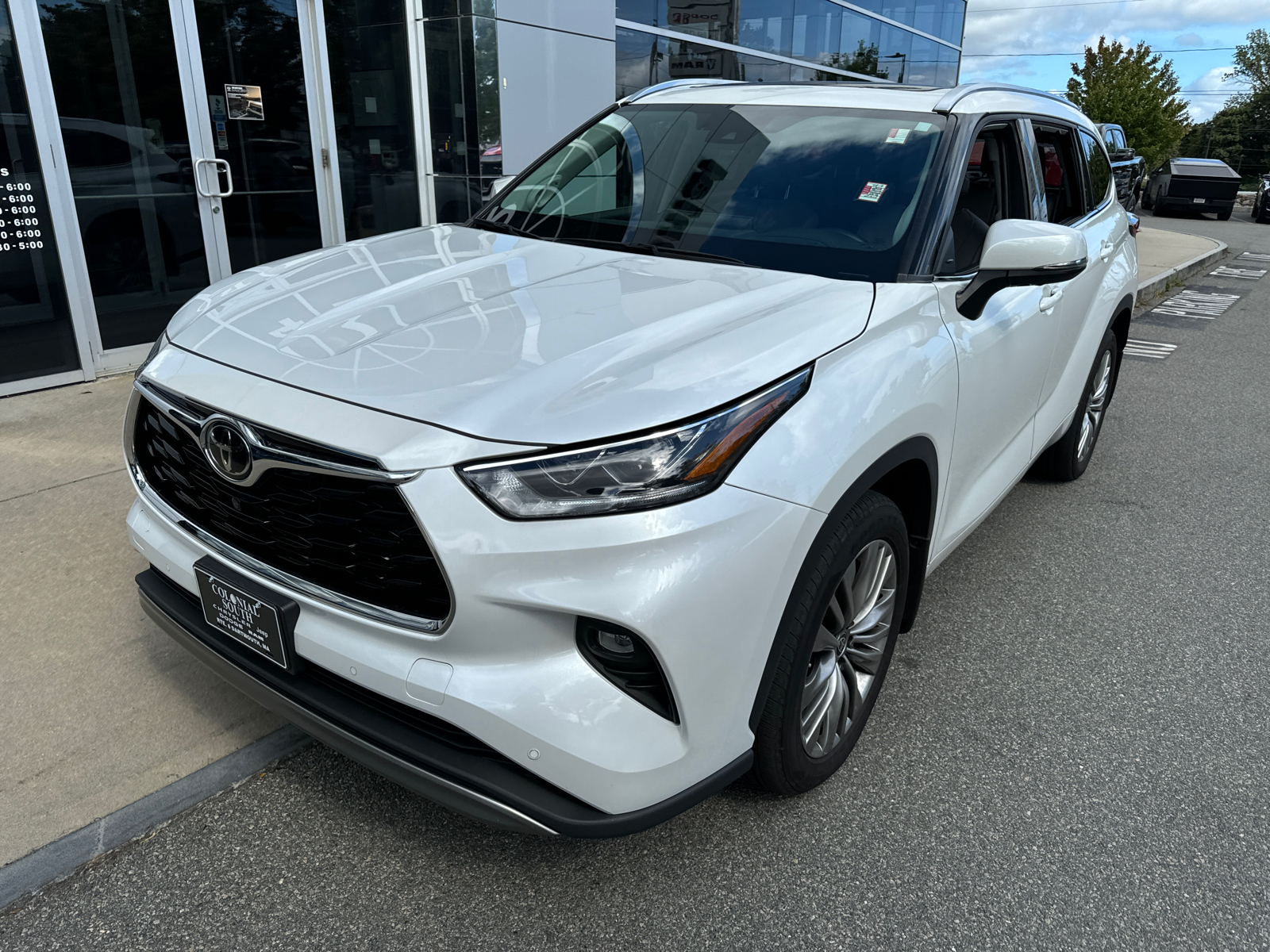 2022 Toyota Highlander Platinum 2