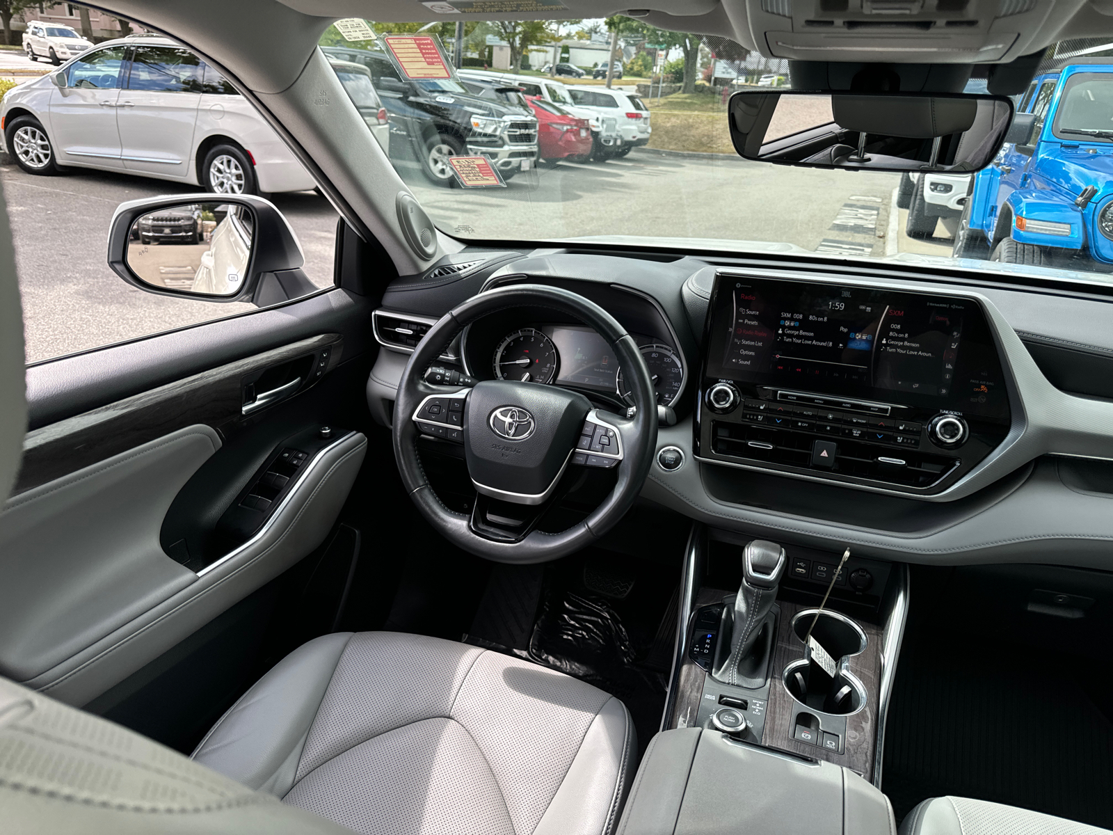 2022 Toyota Highlander Platinum 35