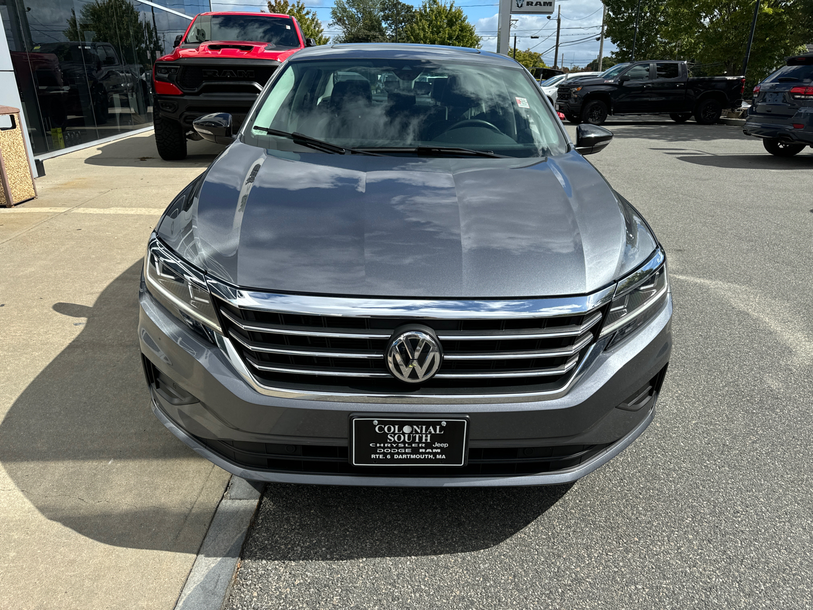 2022 Volkswagen Passat 2.0T Limited Edition 9