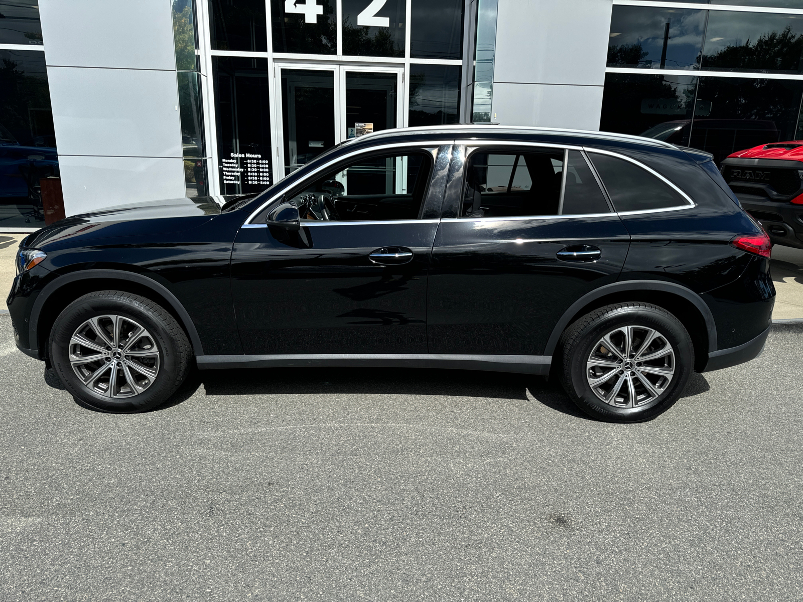 2023 Mercedes-Benz GLC GLC 300 3