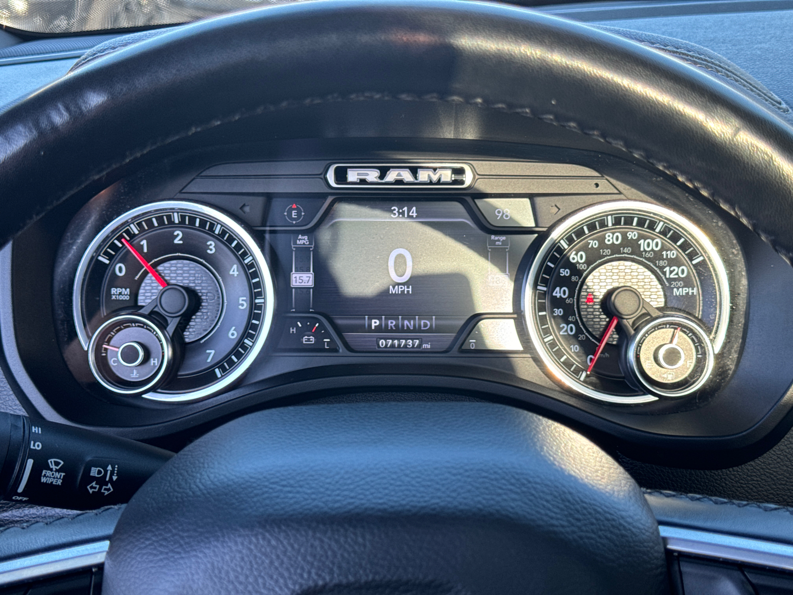 2019 Ram 1500 Laramie 4x4 Crew Cab 57 Box 18