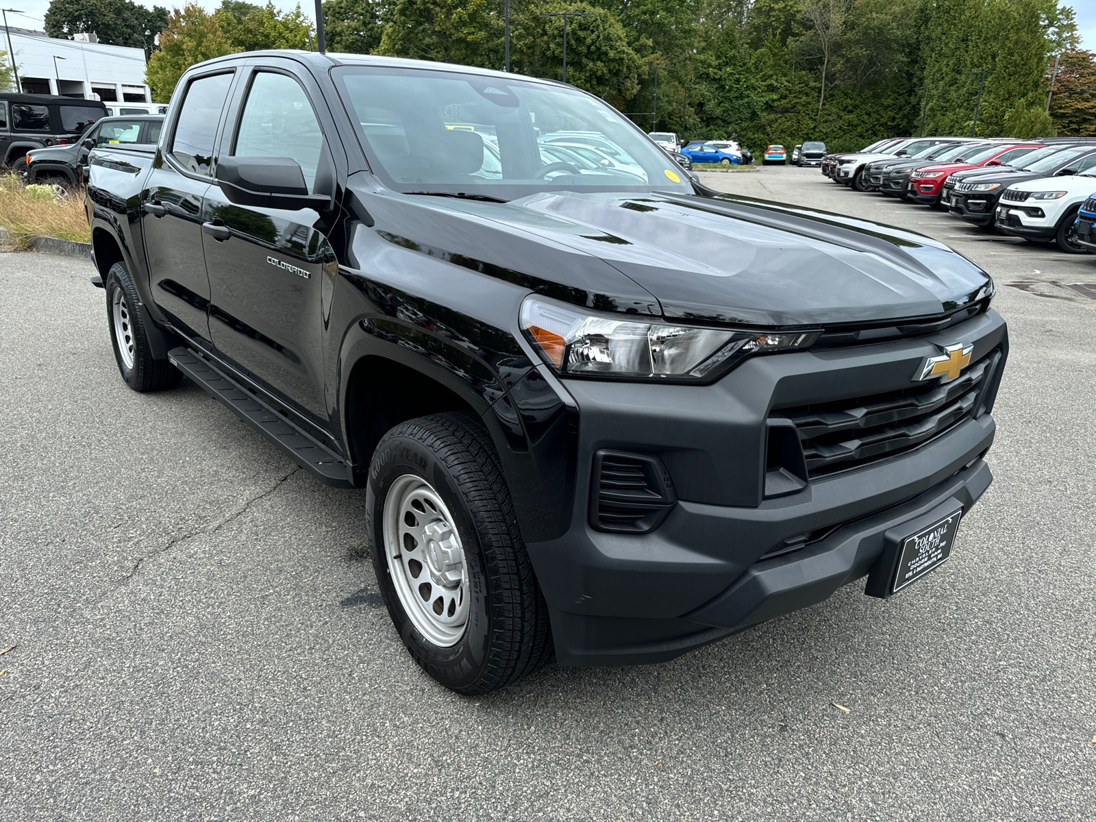 2023 Chevrolet Colorado 4WD Work Truck Crew Cab 8