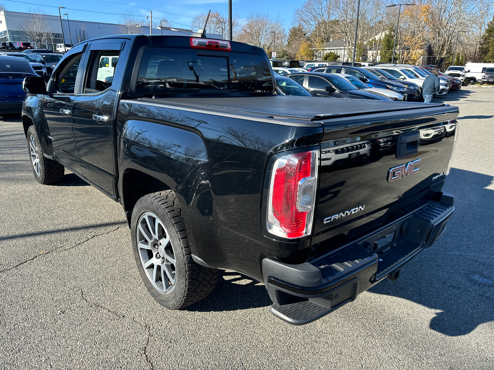 2020 GMC Canyon 4WD Denali Crew Cab 128 4