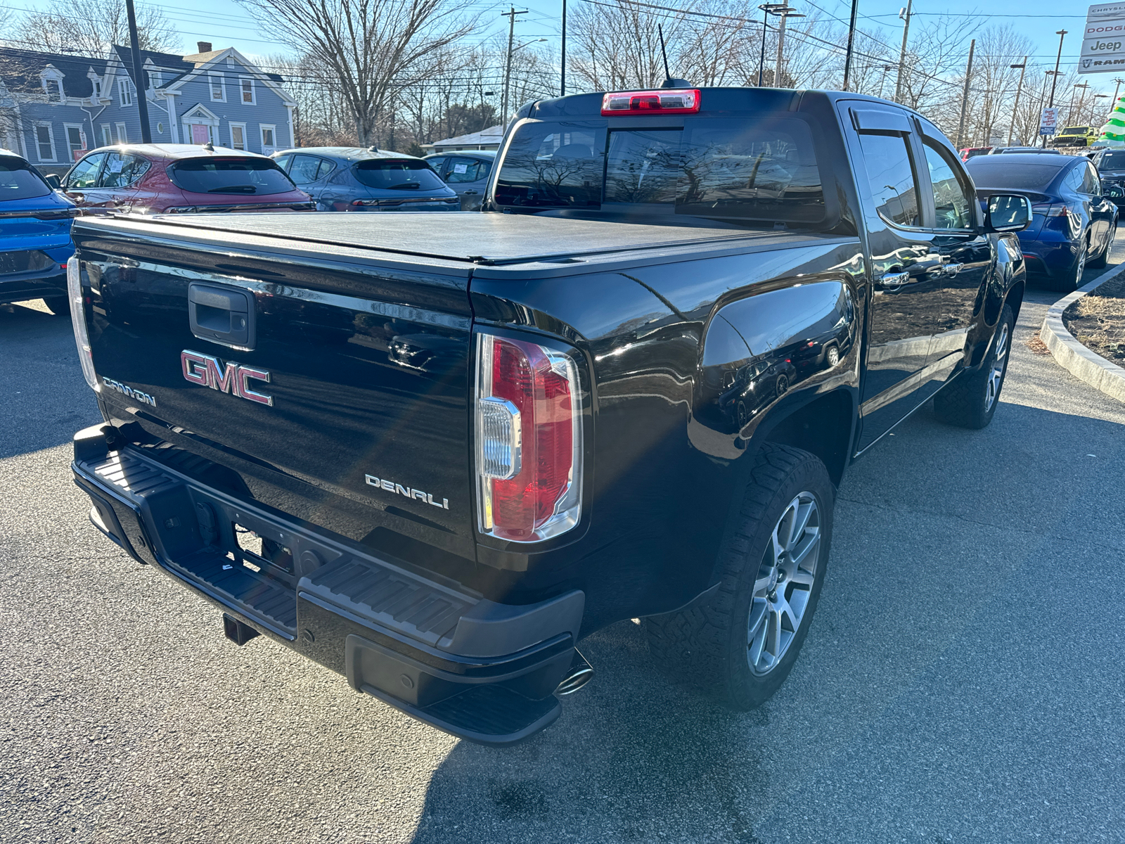 2020 GMC Canyon 4WD Denali Crew Cab 128 6