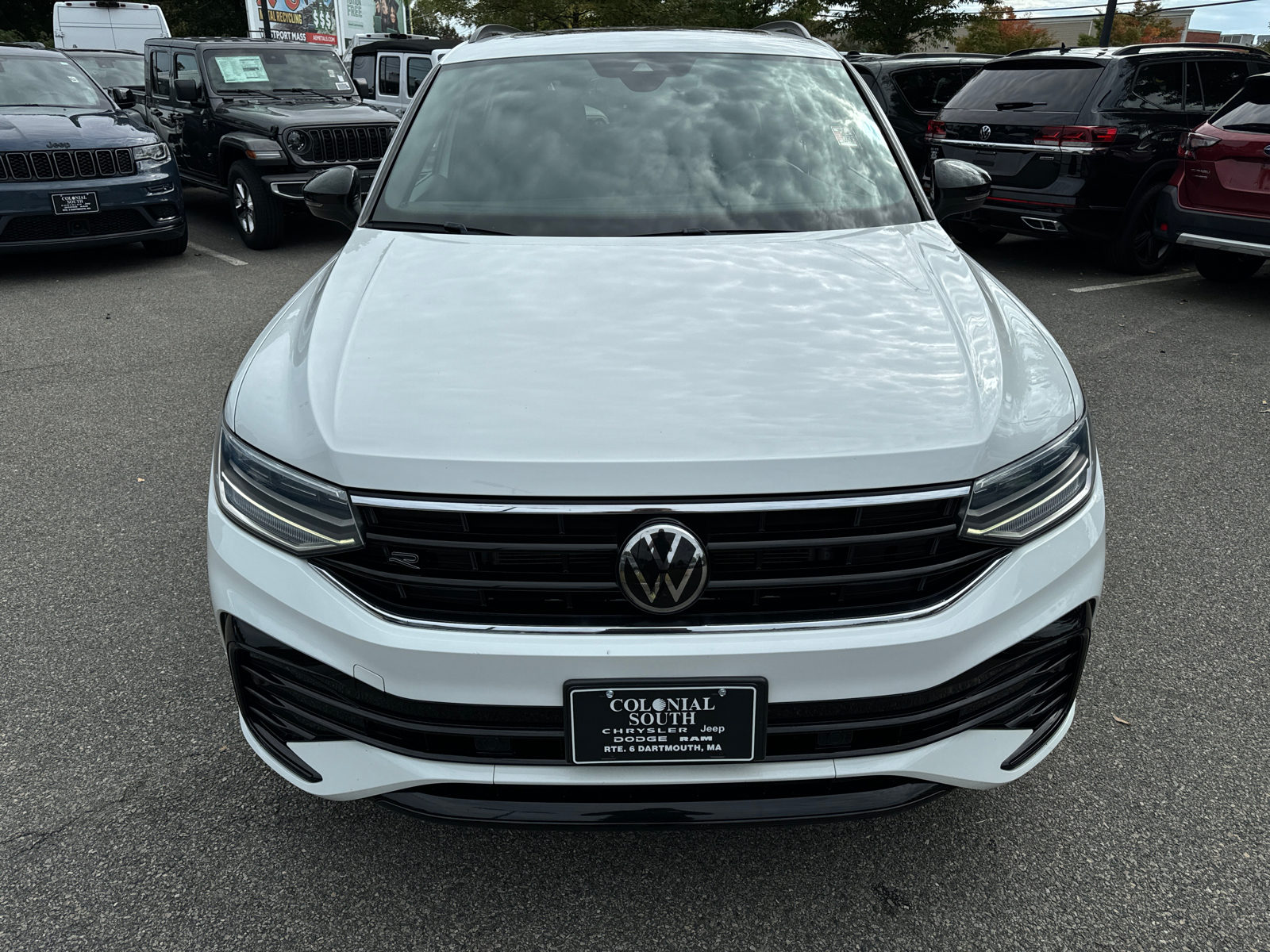 2022 Volkswagen Tiguan SE R-Line Black 9