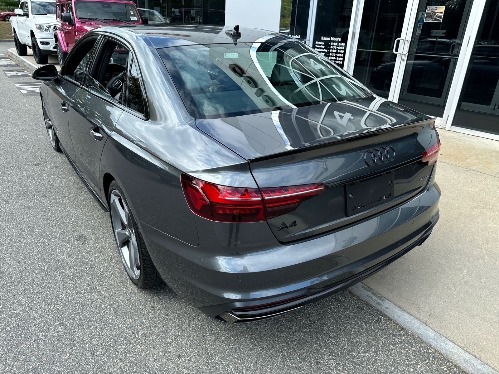 2023 Audi A4 S line Premium Plus 4