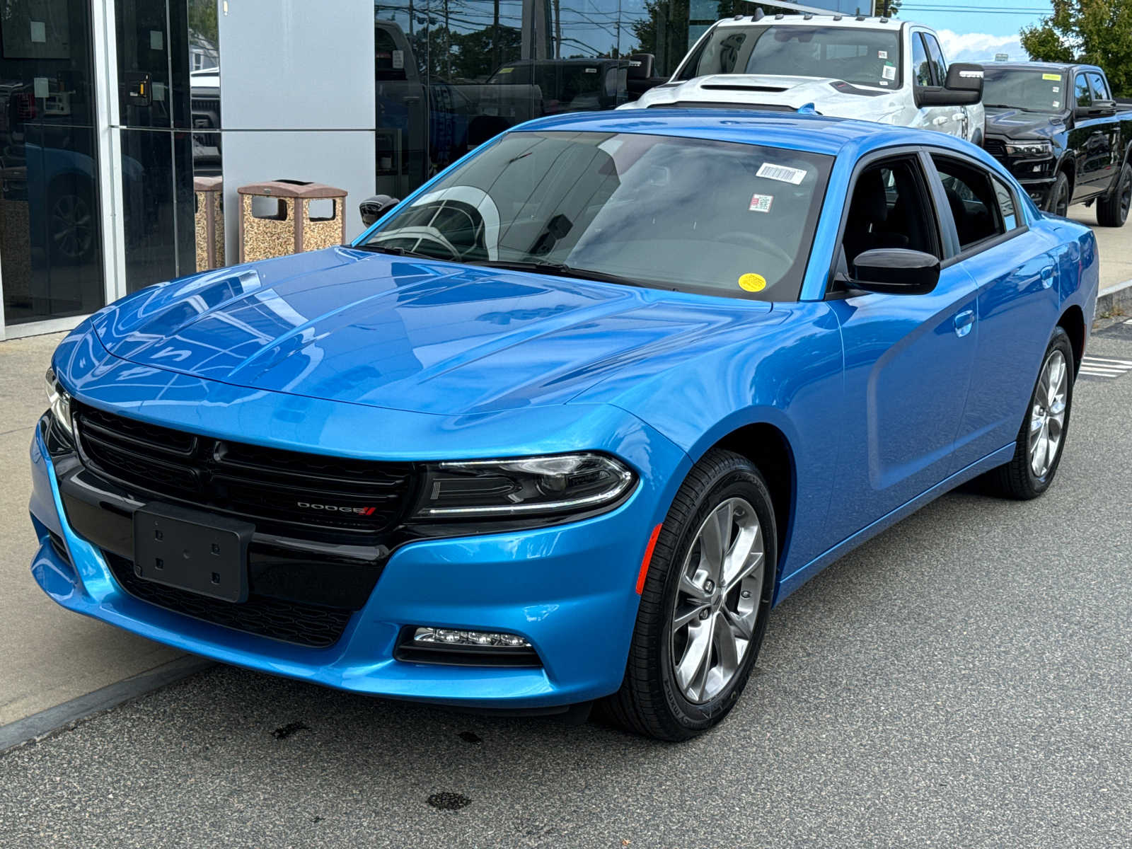 2023 Dodge Charger SXT 1