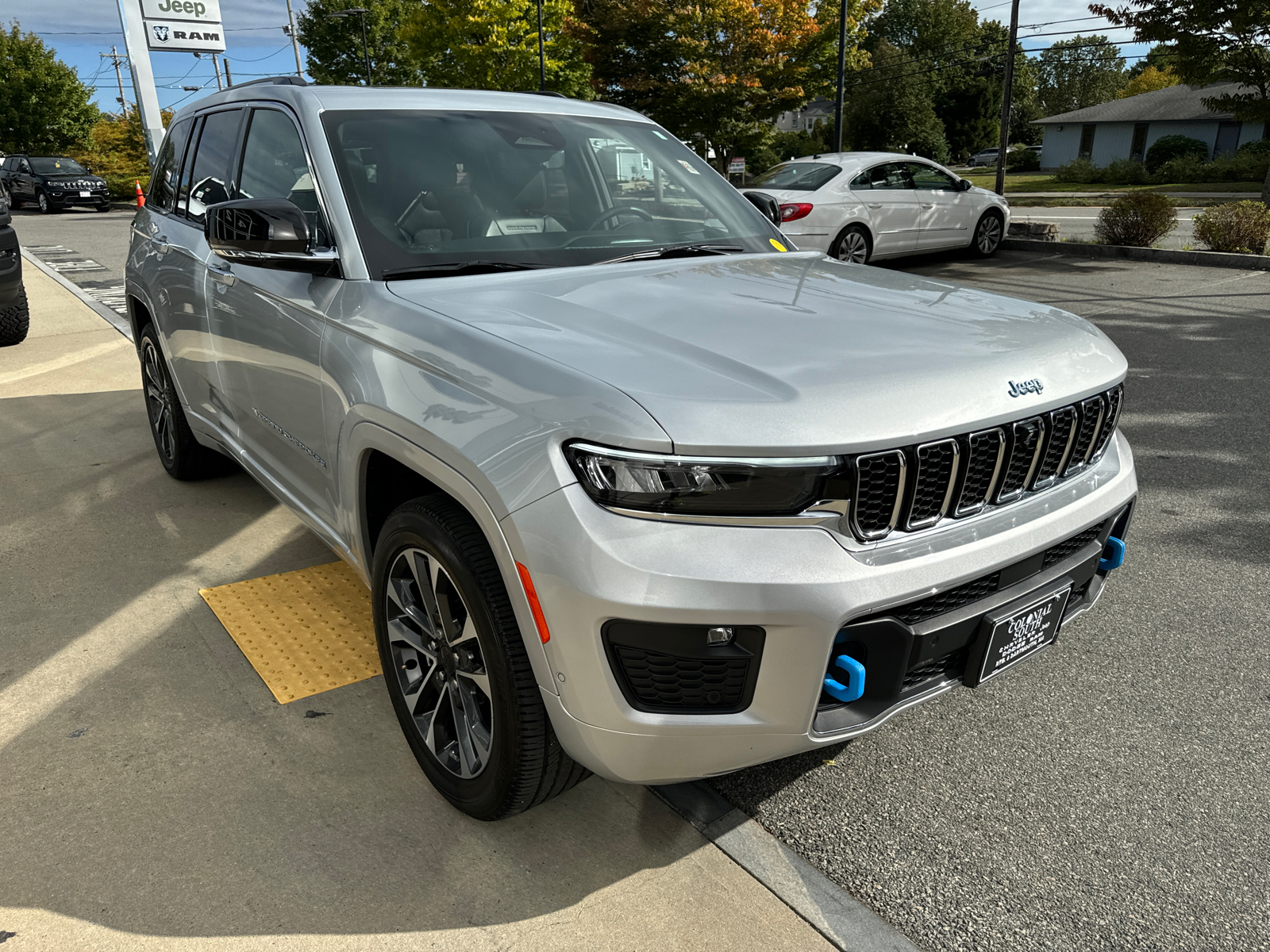 2022 Jeep Grand Cherokee 4xe Overland 8