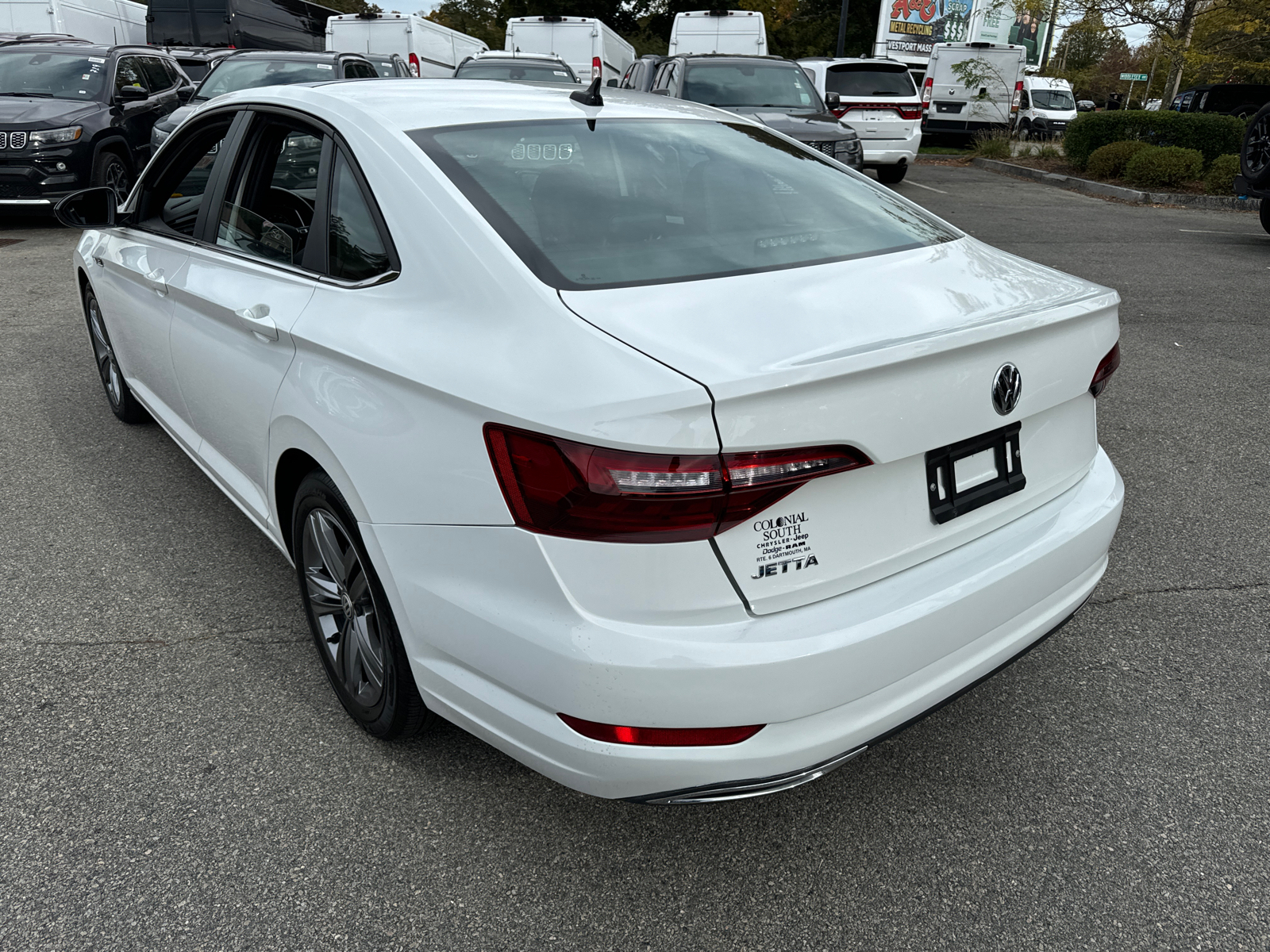 2021 Volkswagen Jetta R-Line 4