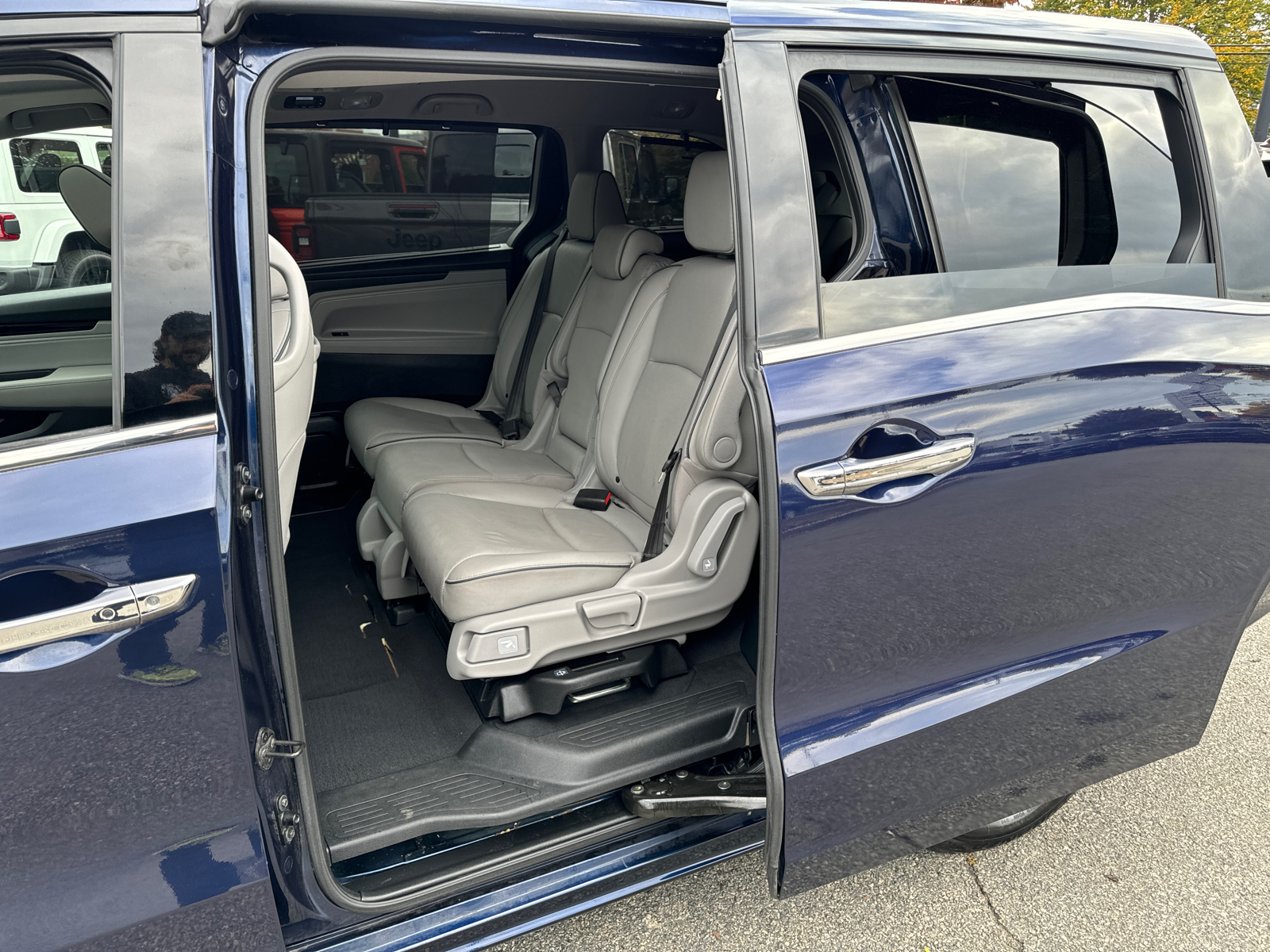 2022 Honda Odyssey Elite 31