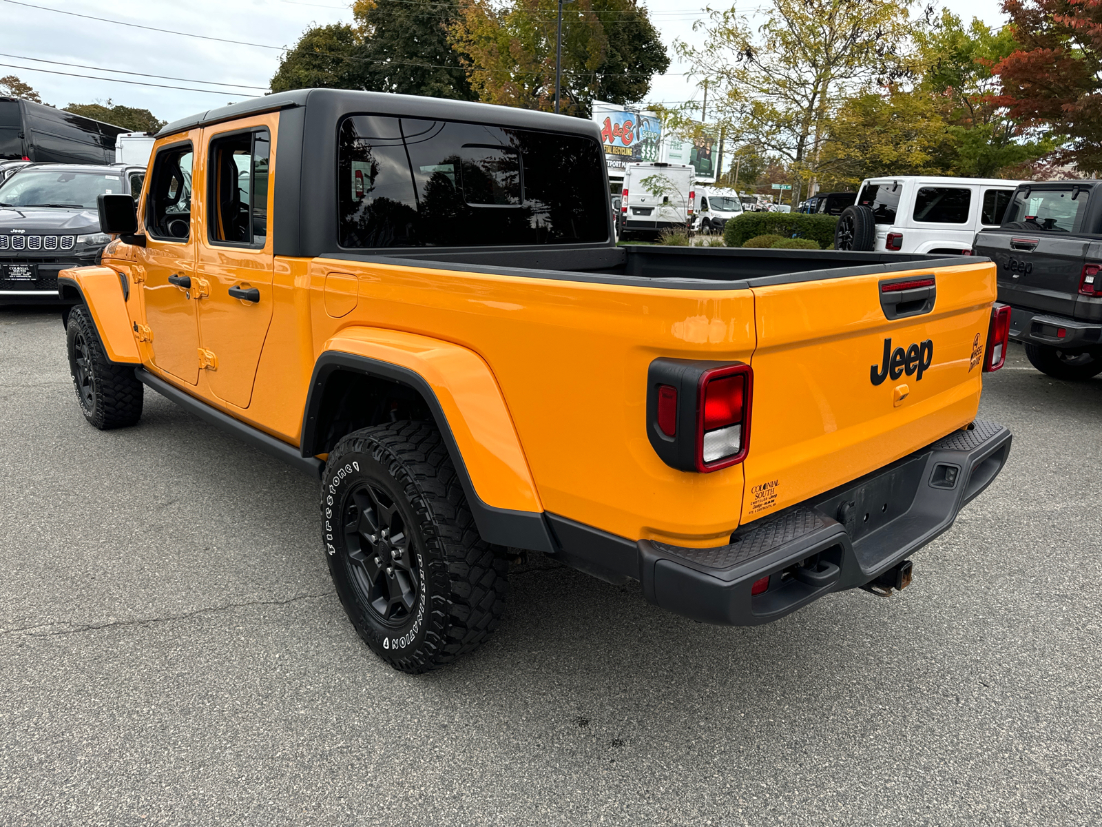 2021 Jeep Gladiator Willys 4x4 4