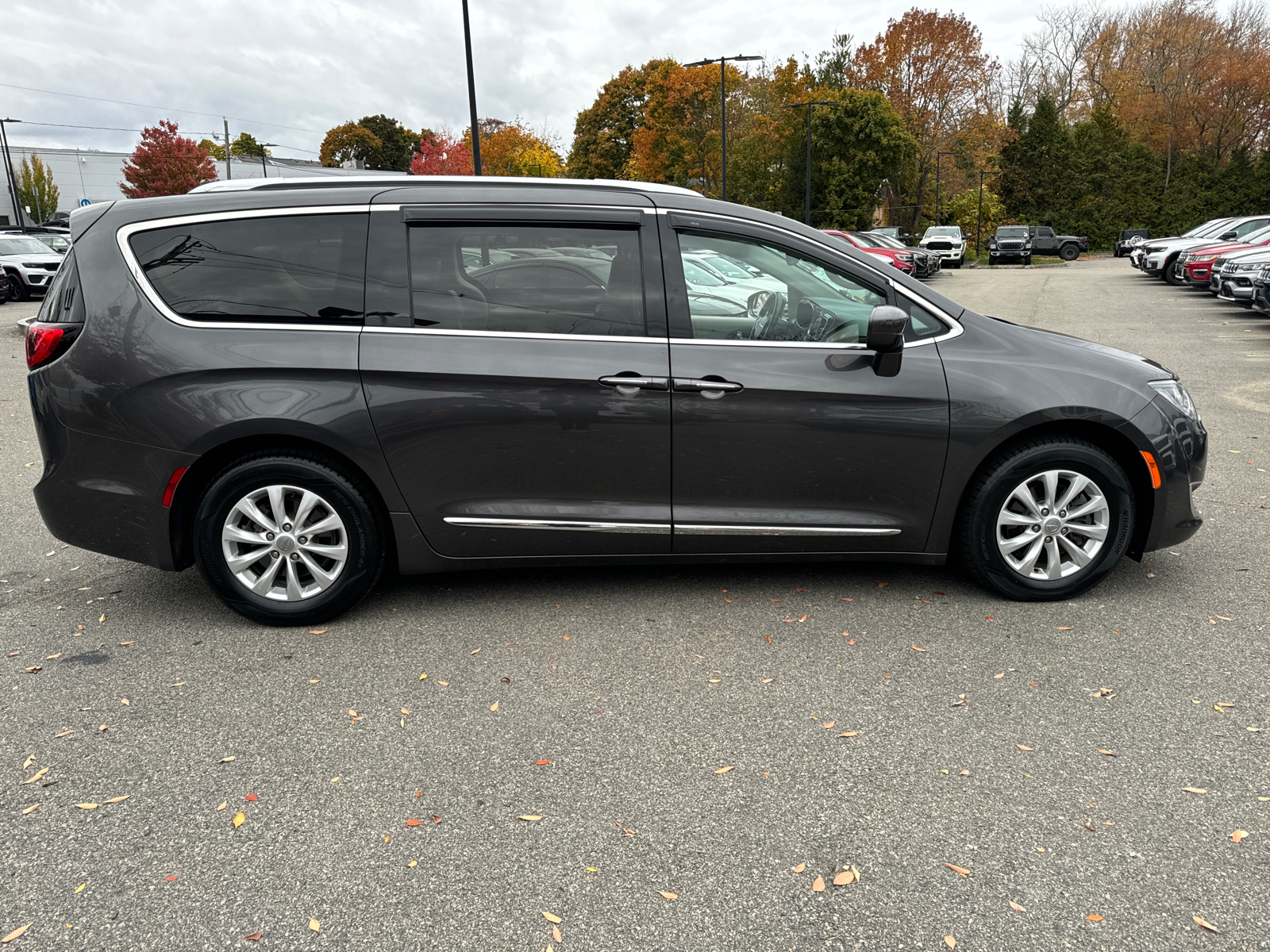 2019 Chrysler Pacifica Touring L 7