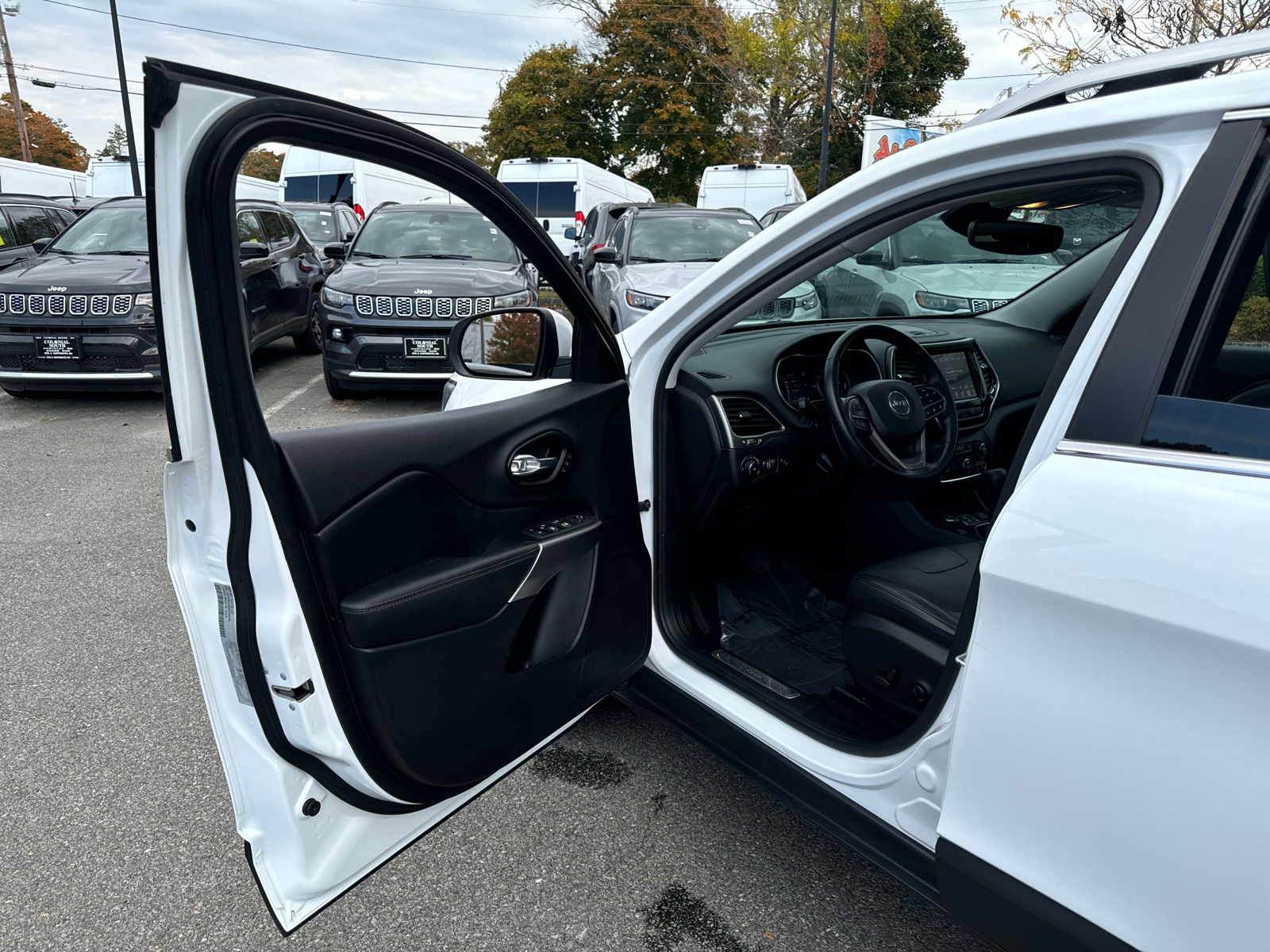 2021 Jeep Cherokee Limited 11