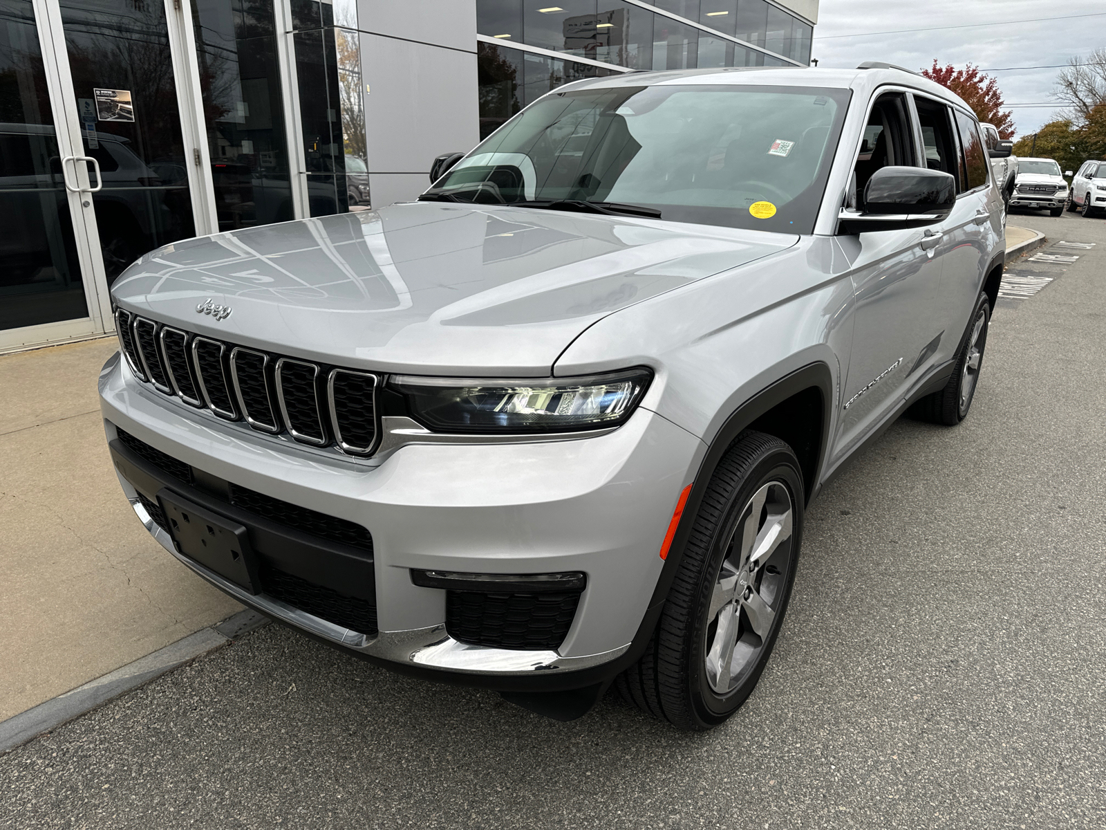 2022 Jeep Grand Cherokee L Limited 2