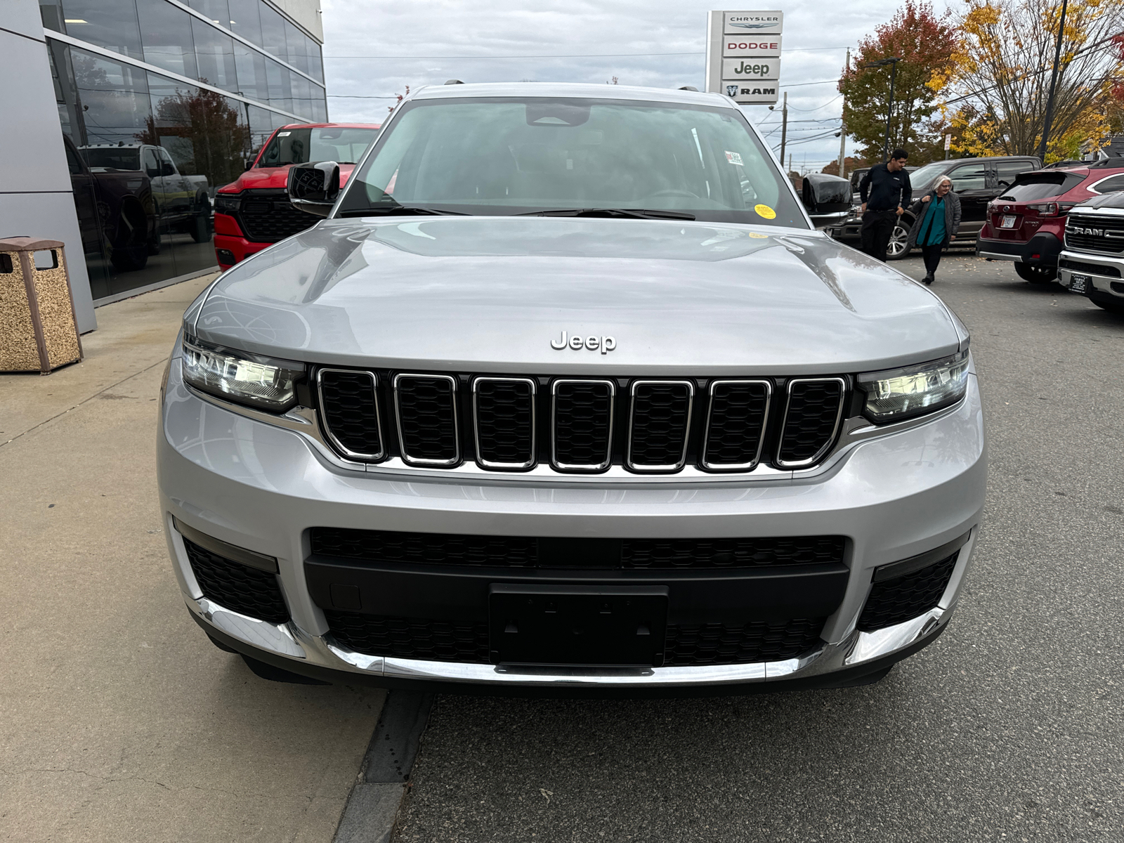 2022 Jeep Grand Cherokee L Limited 9