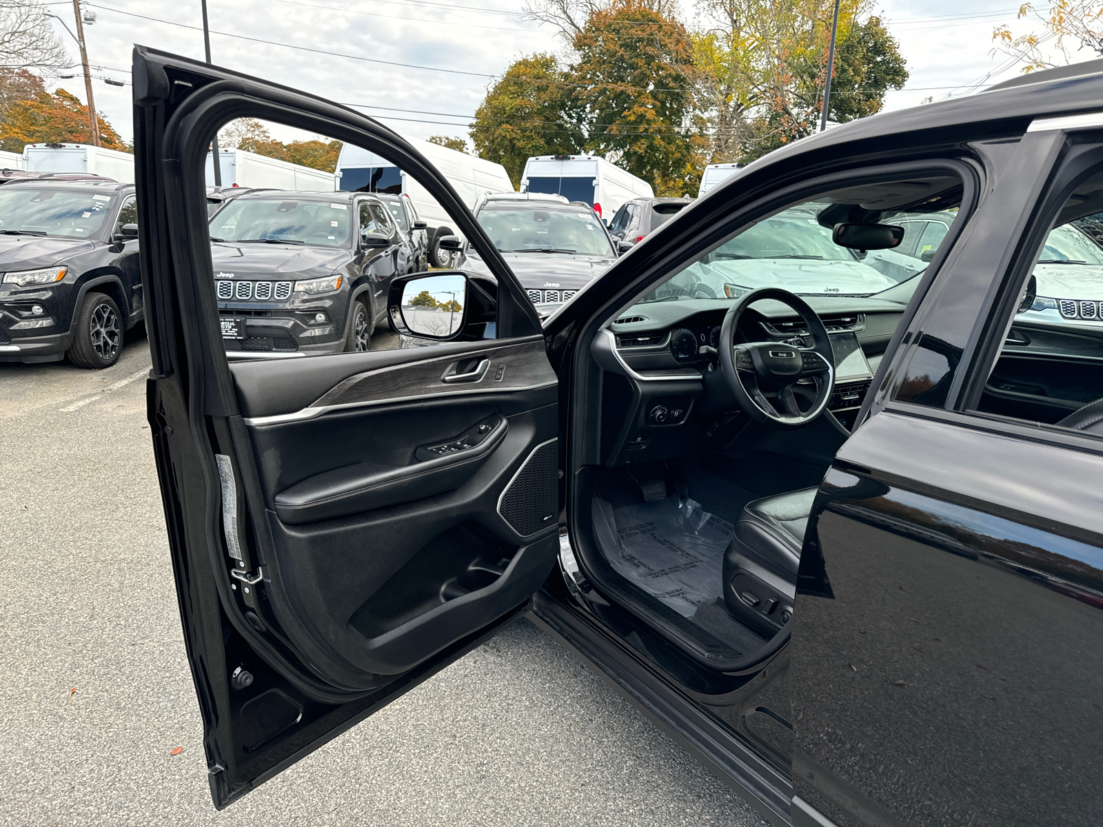 2021 Jeep Grand Cherokee L Limited 11