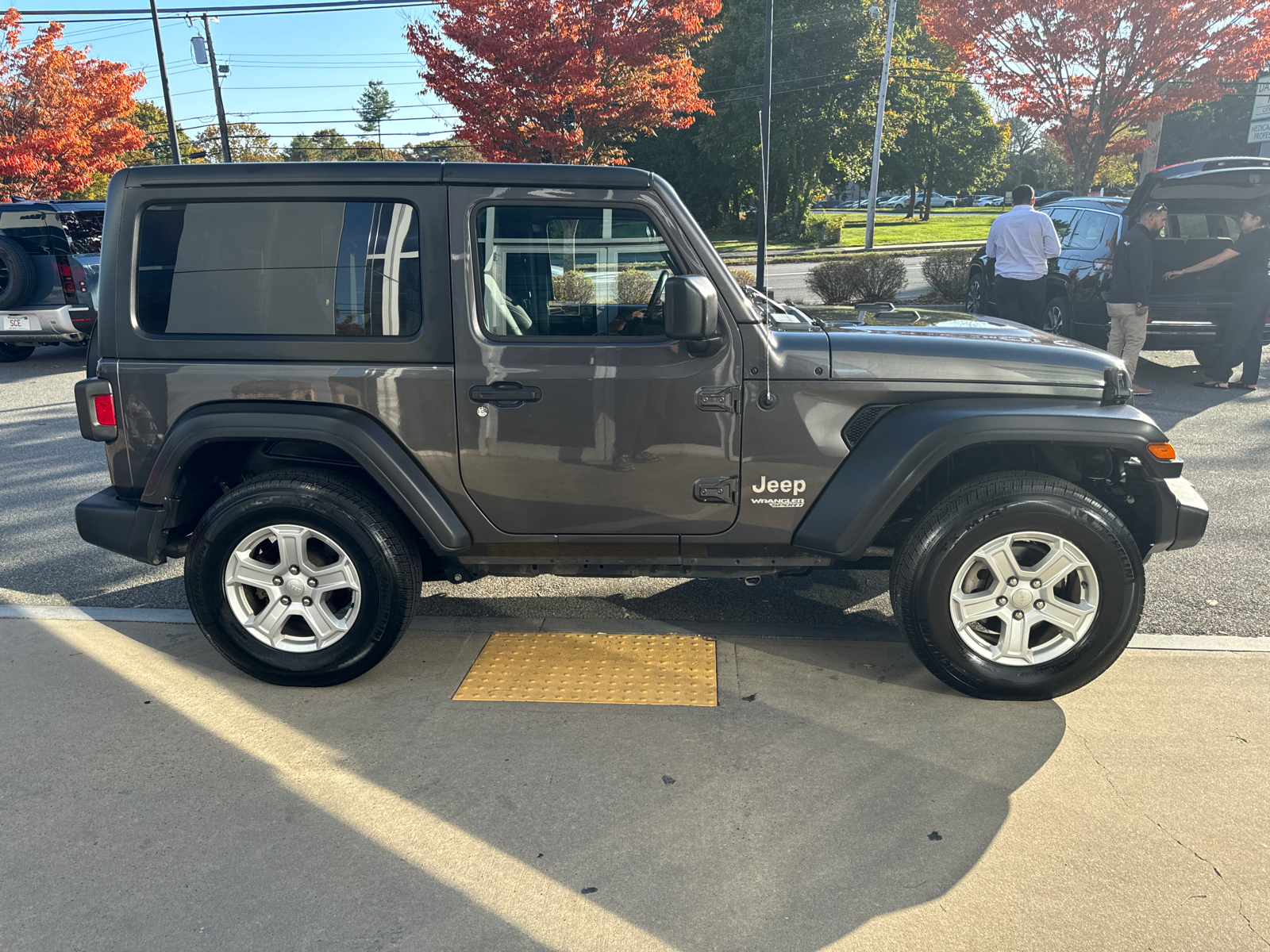 2020 Jeep Wrangler Sport S 7