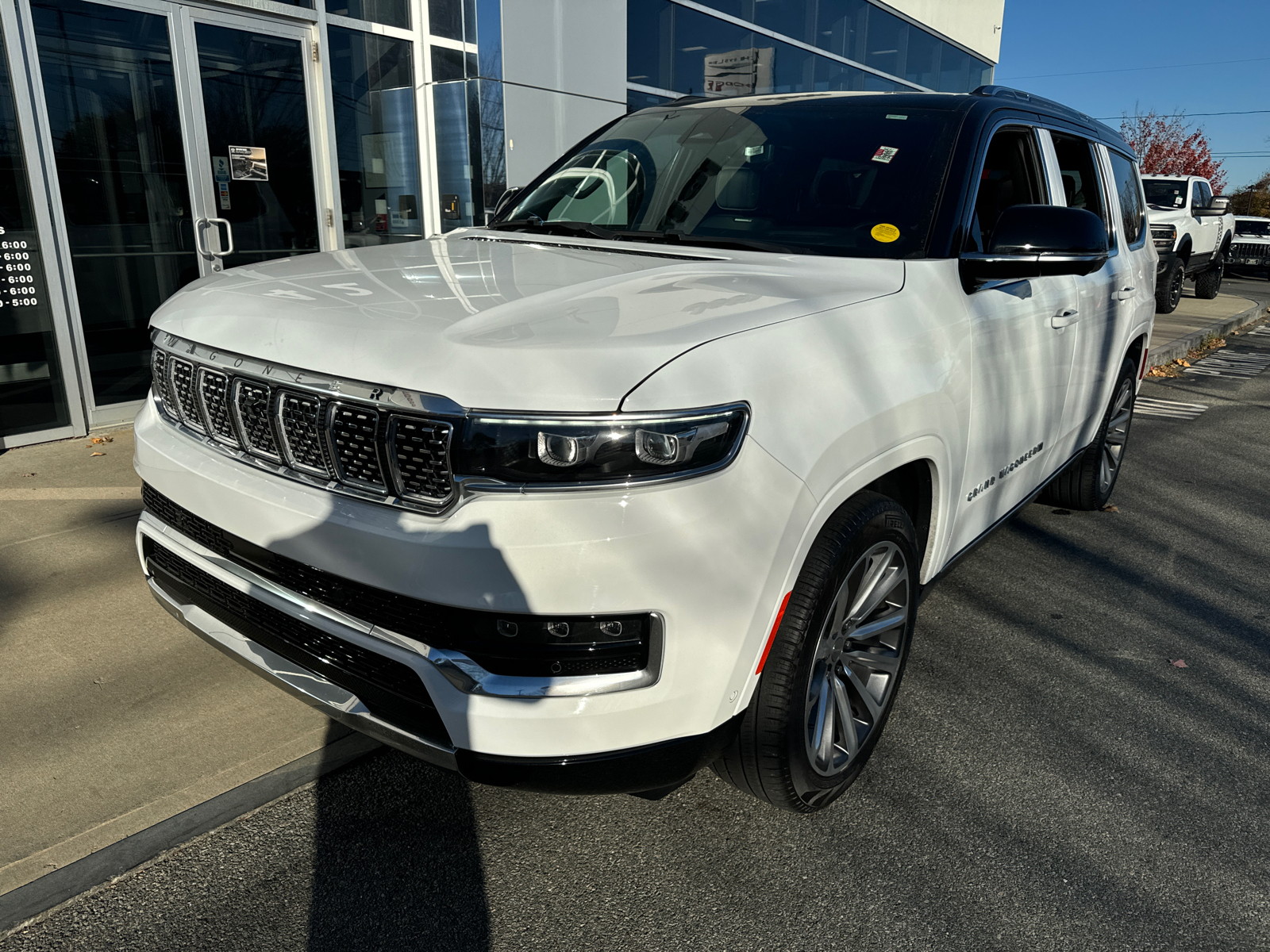 2023 Jeep Grand Wagoneer Series II 2