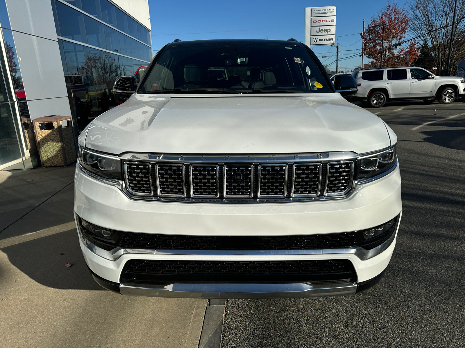 2023 Jeep Grand Wagoneer Series II 9