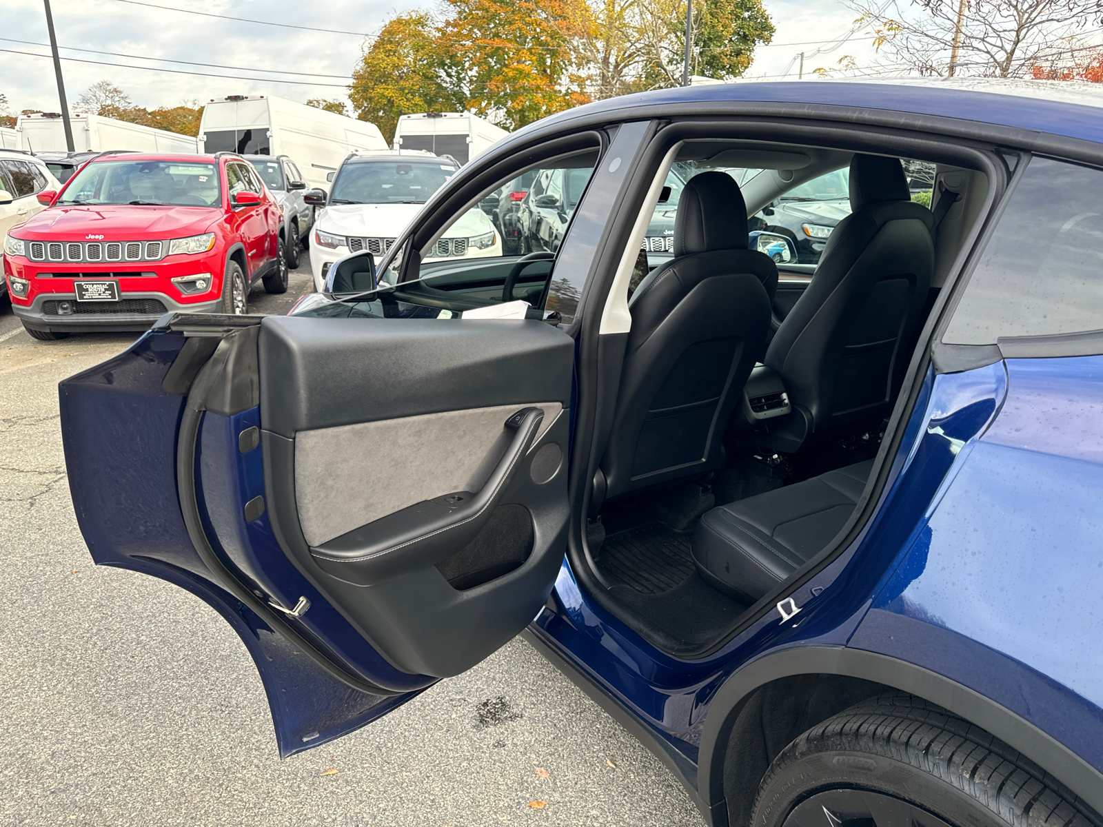 2023 Tesla Model Y Long Range 29