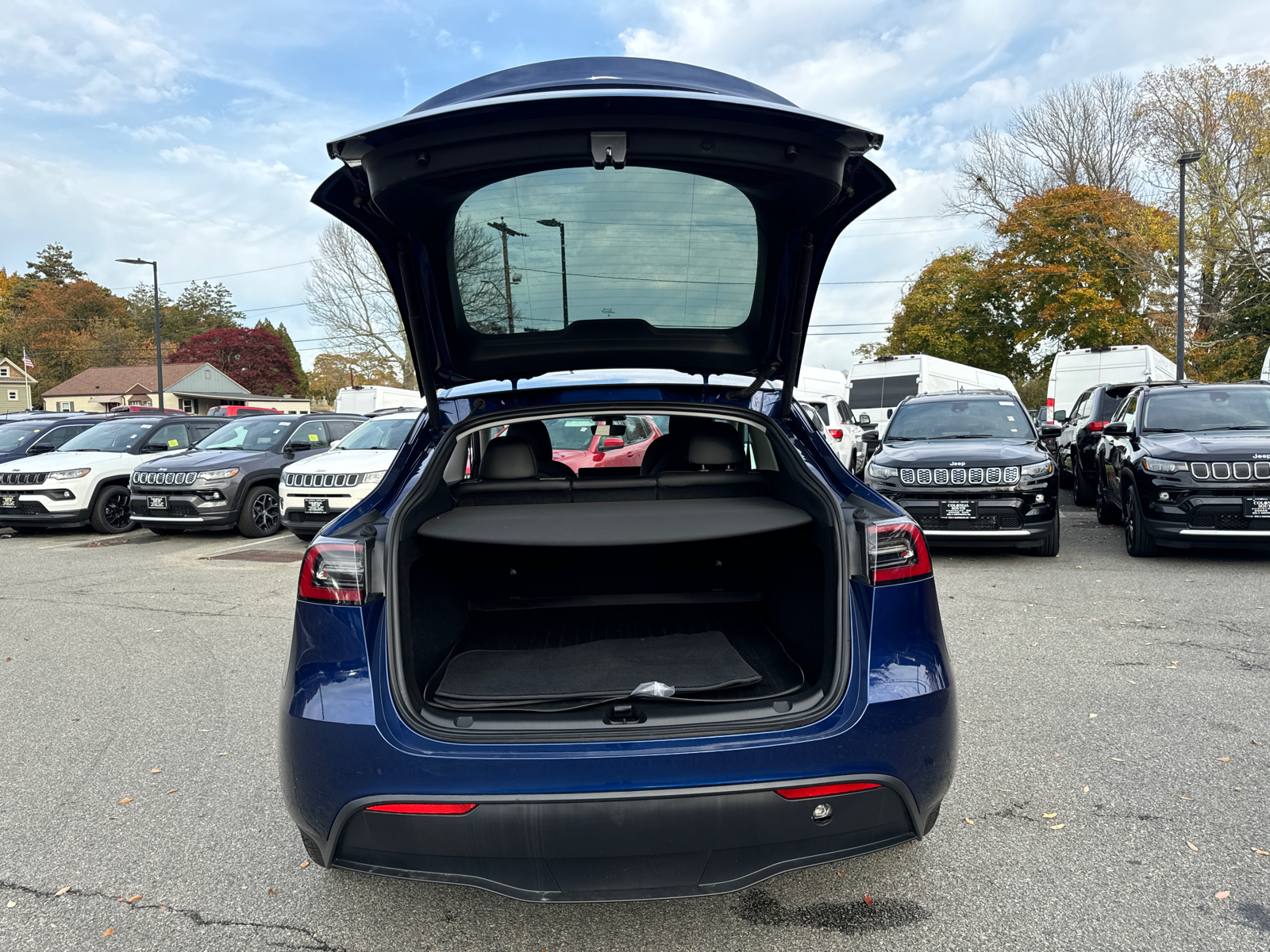 2023 Tesla Model Y Long Range 37