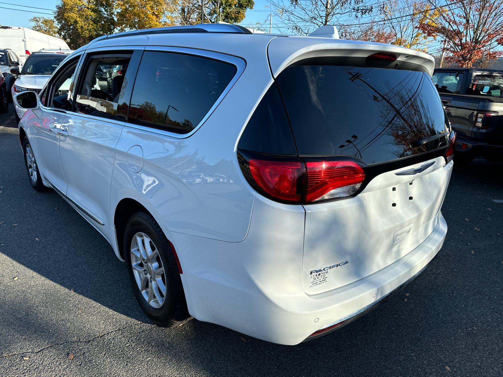 2020 Chrysler Pacifica Touring L 4