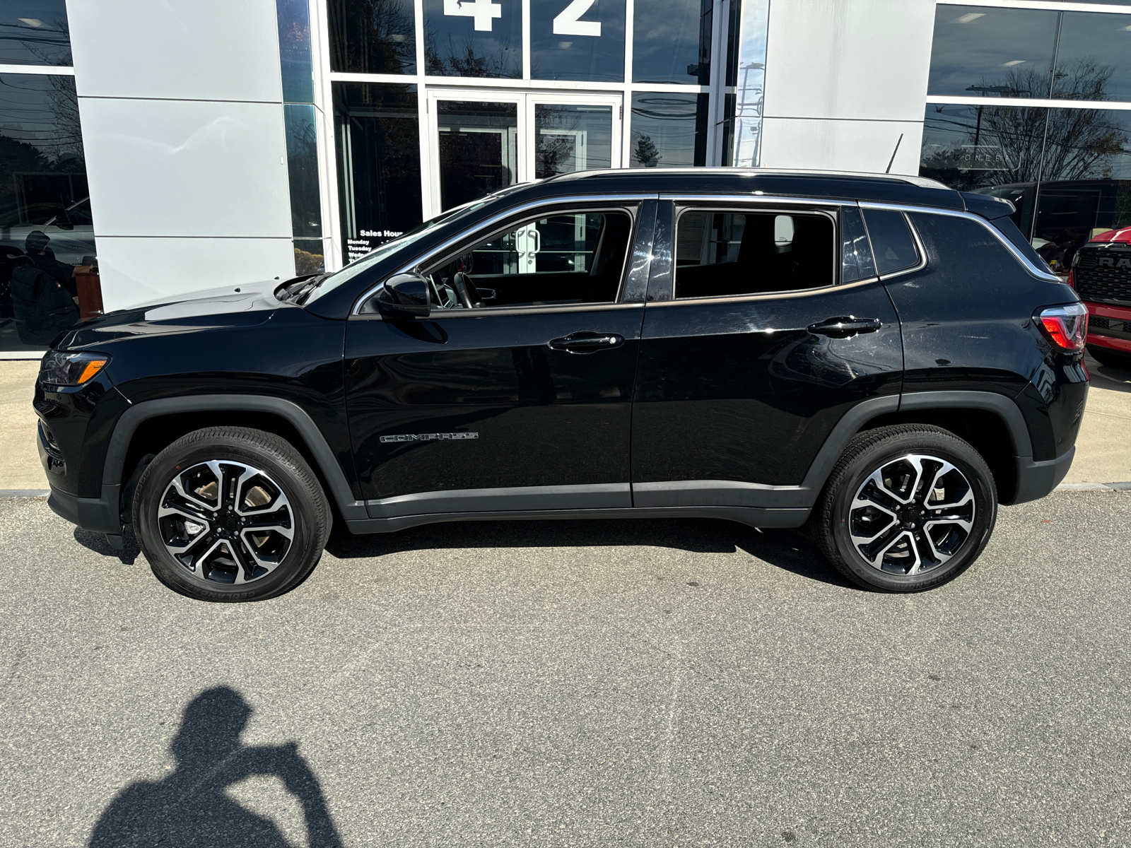 2022 Jeep Compass Limited 3