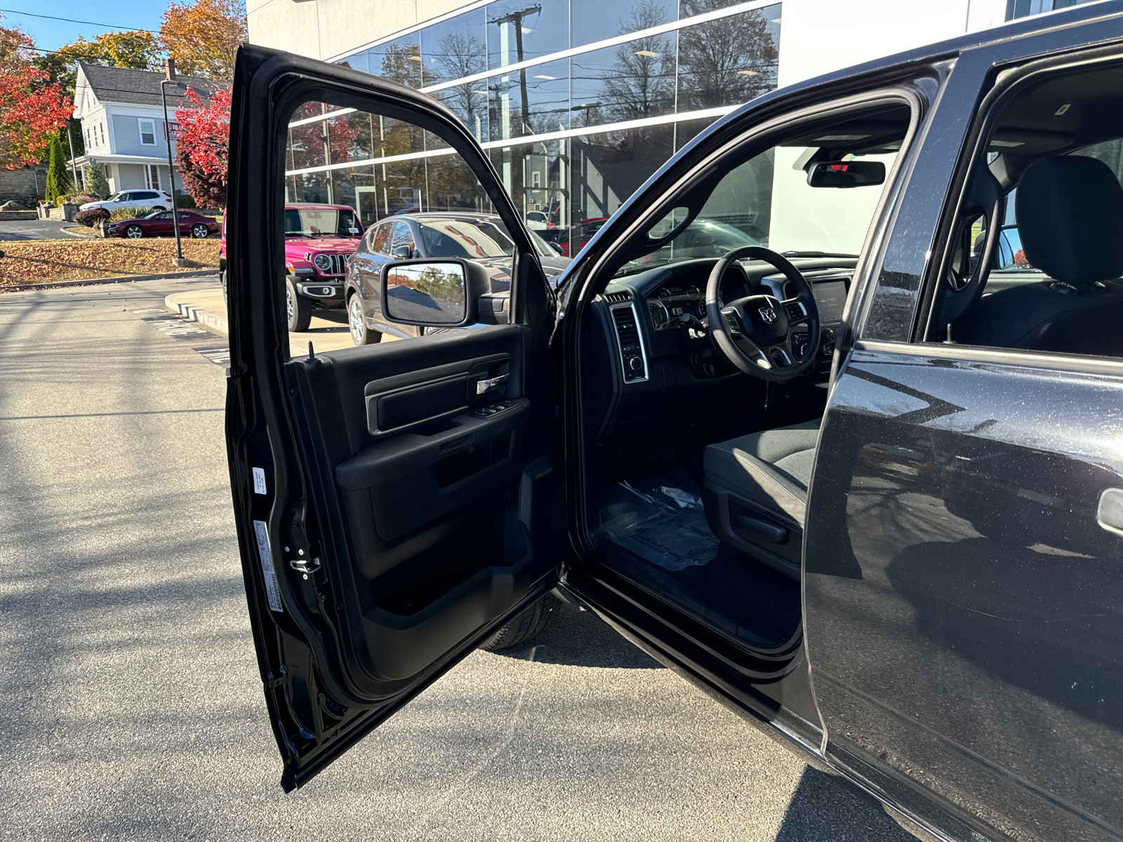 2021 Ram 1500 Classic Warlock 4x4 Quad Cab 64 Box 11