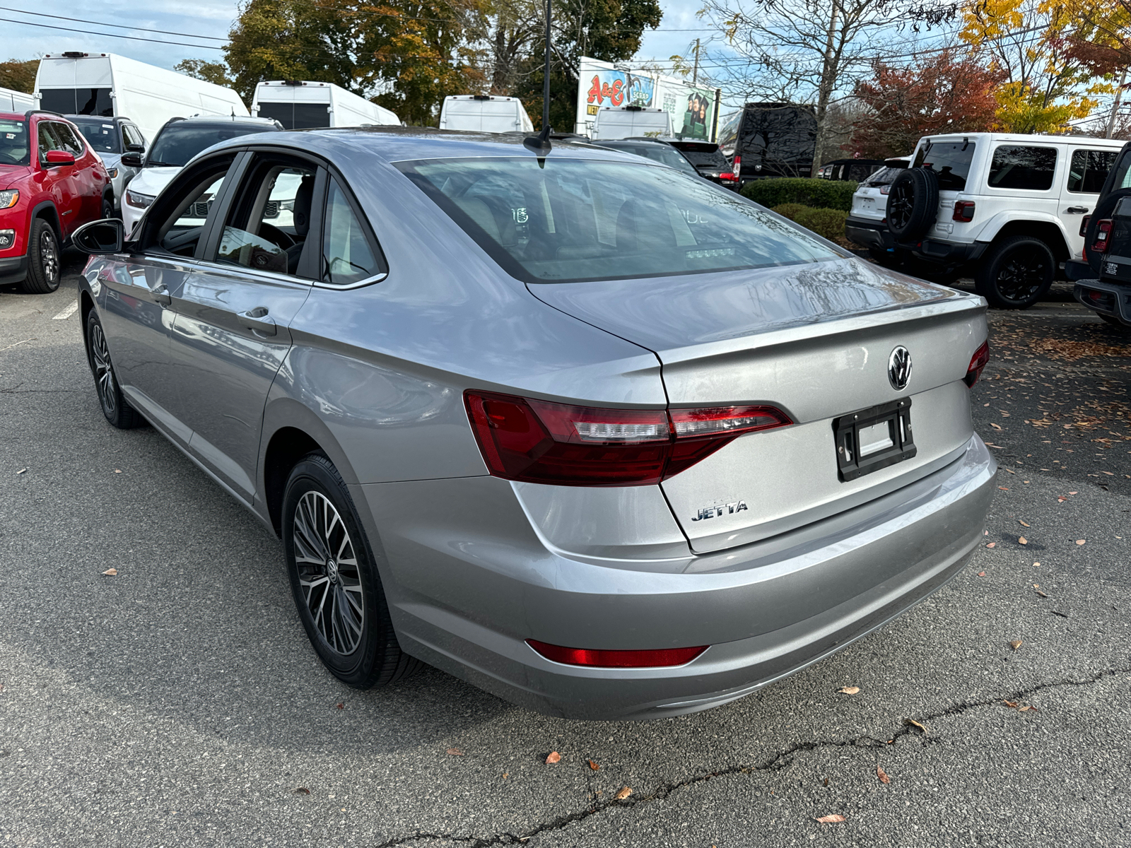 2020 Volkswagen Jetta SE 4