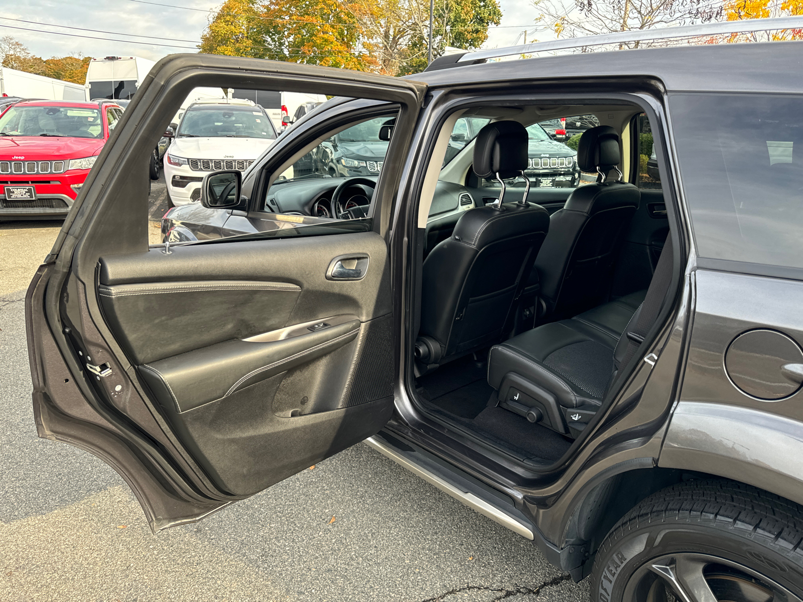 2019 Dodge Journey Crossroad 29