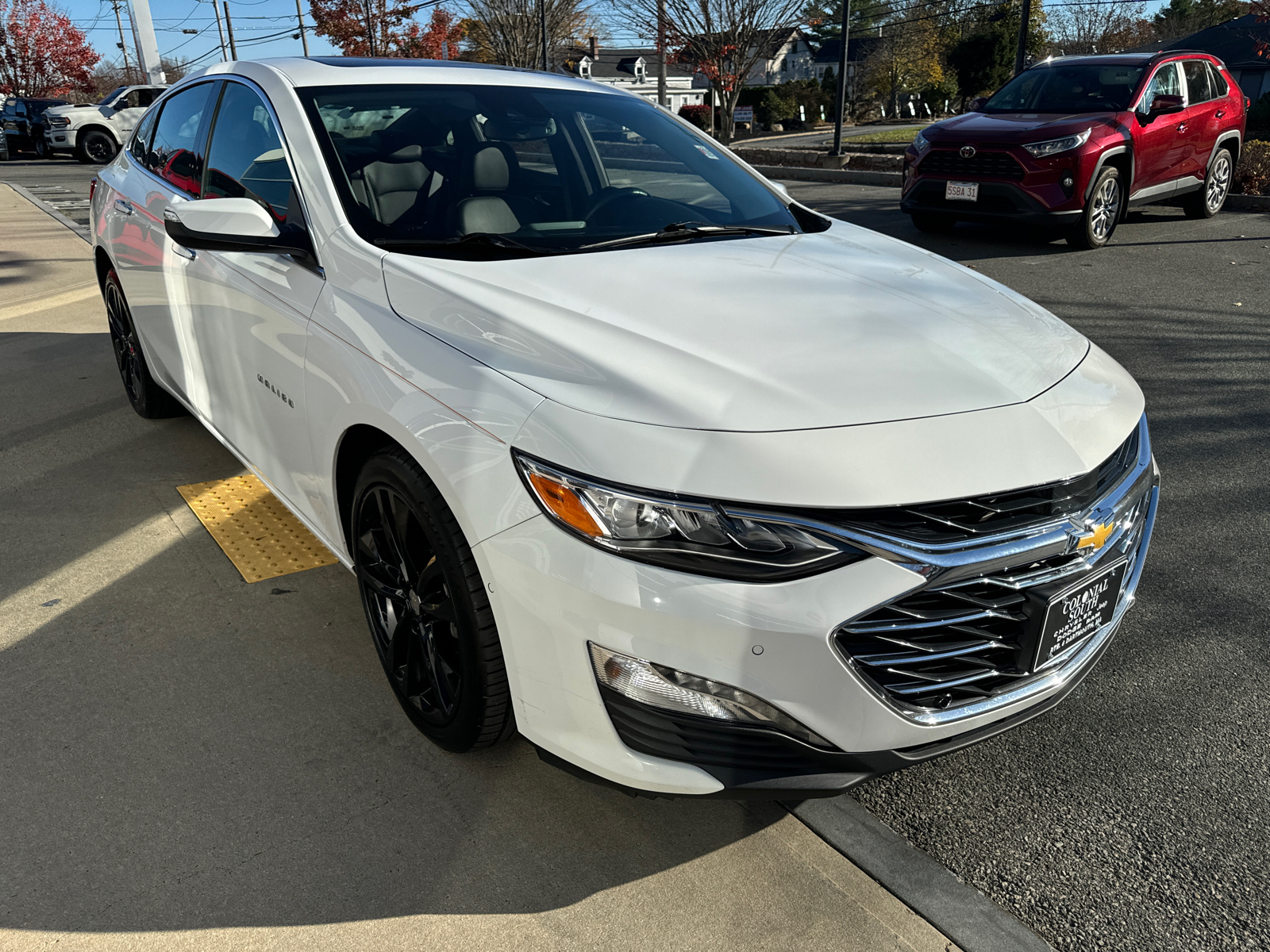 2022 Chevrolet Malibu Premier 8