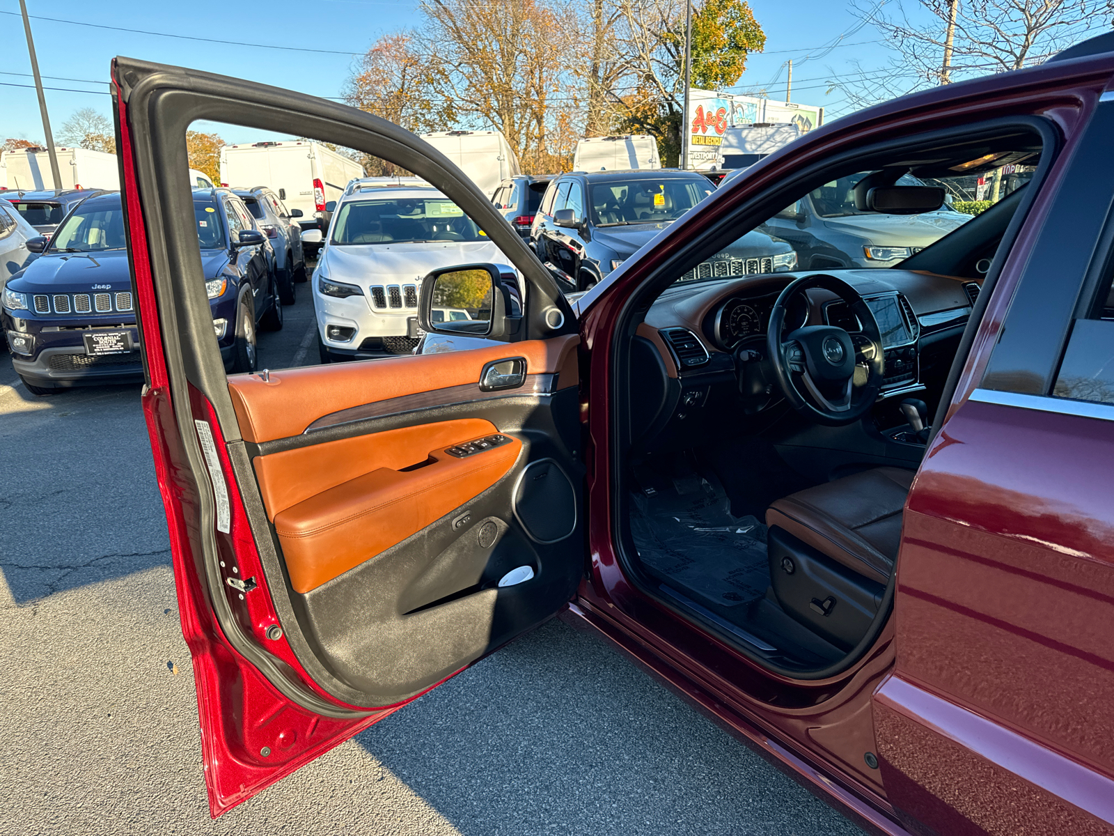 2021 Jeep Grand Cherokee Overland 11