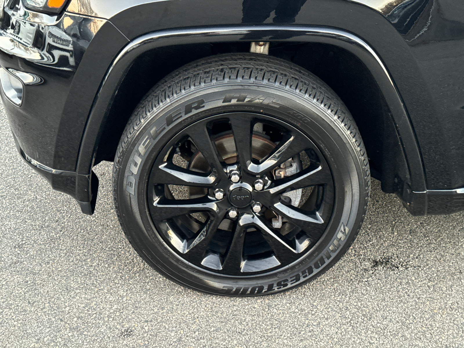 2019 Jeep Grand Cherokee Altitude 10