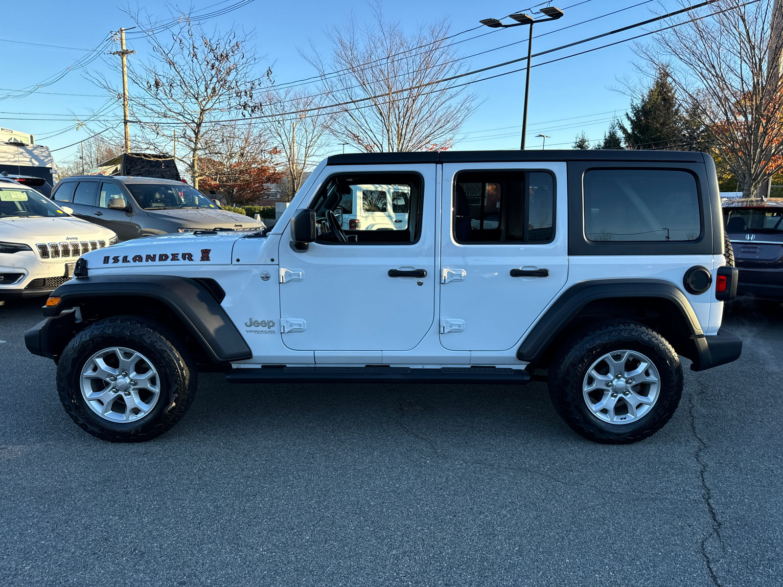 2021 Jeep Wrangler Unlimited Islander 3