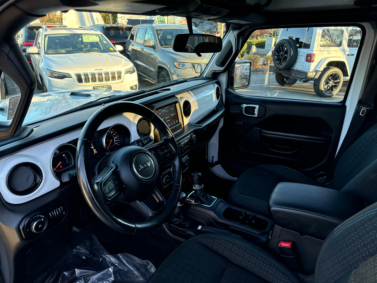 2021 Jeep Wrangler Unlimited Islander 12