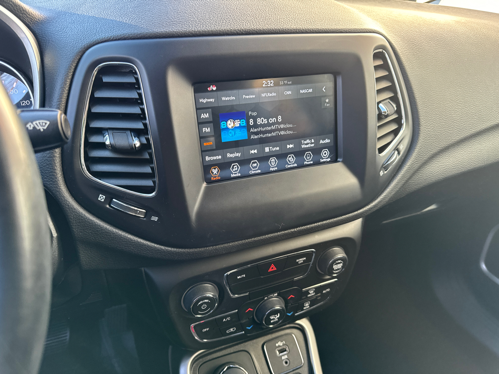 2021 Jeep Compass Latitude 26