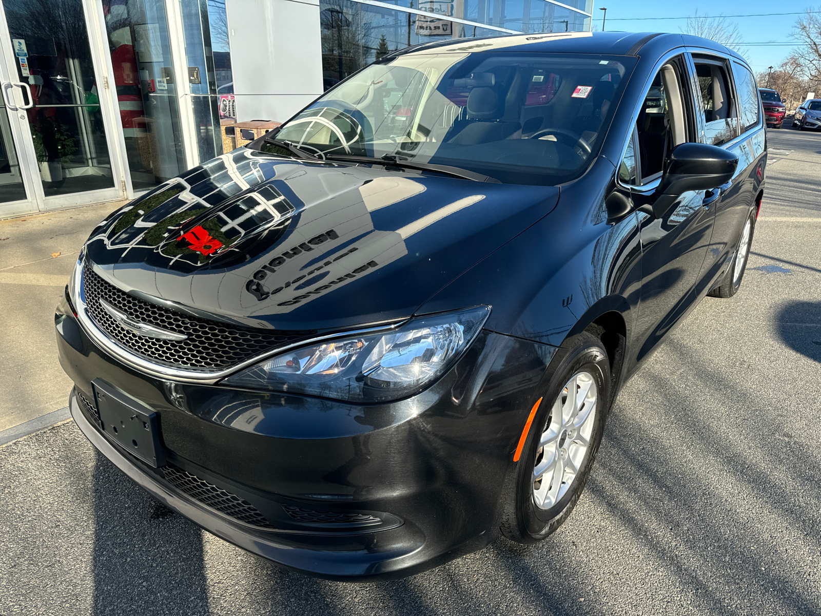 2021 Chrysler Voyager LX 2