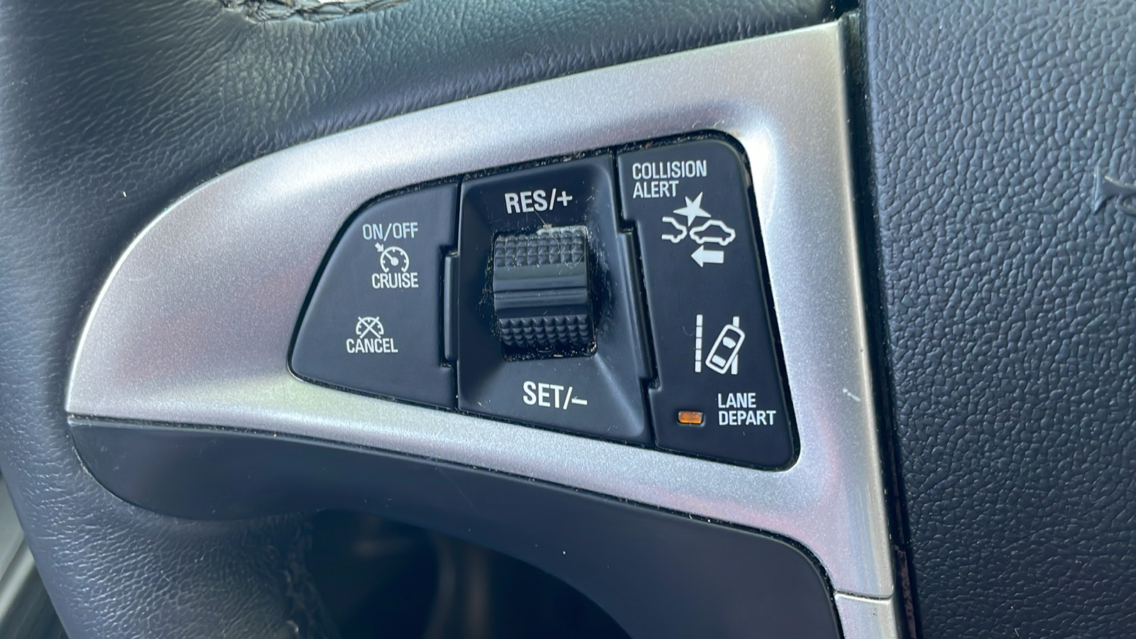 2016 Chevrolet Equinox LTZ 12
