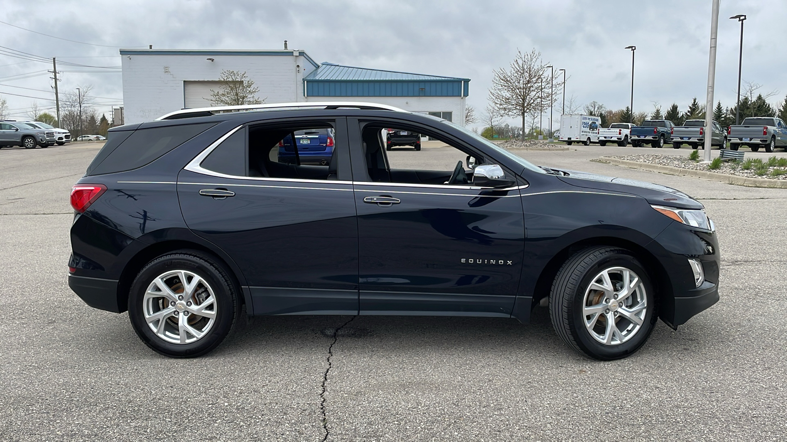 2021 Chevrolet Equinox Premier 2