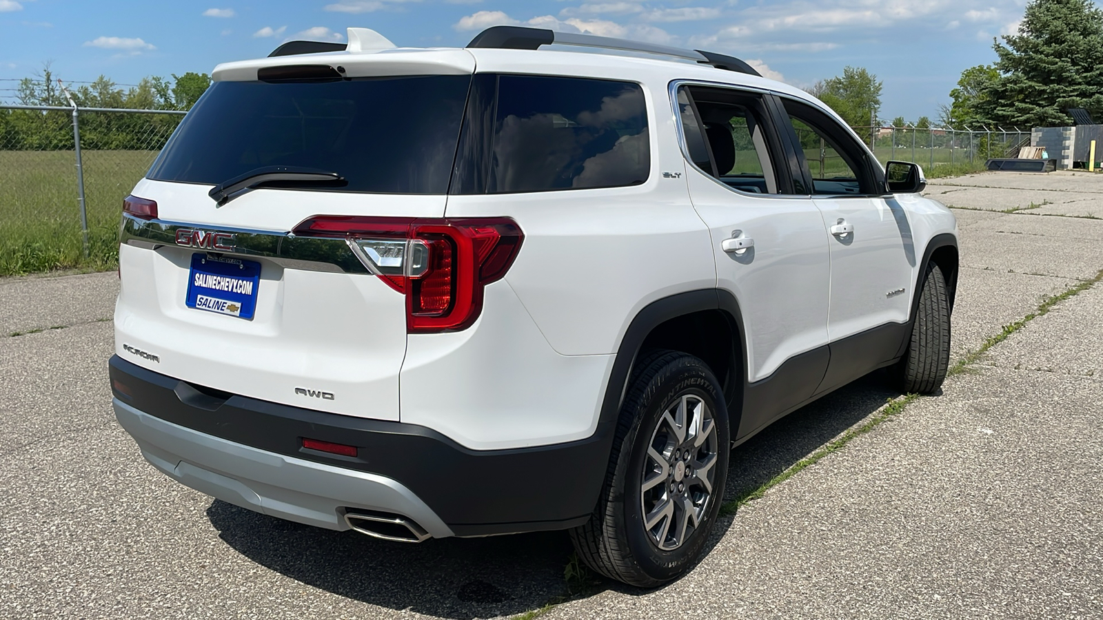 2023 GMC Acadia SLT 3