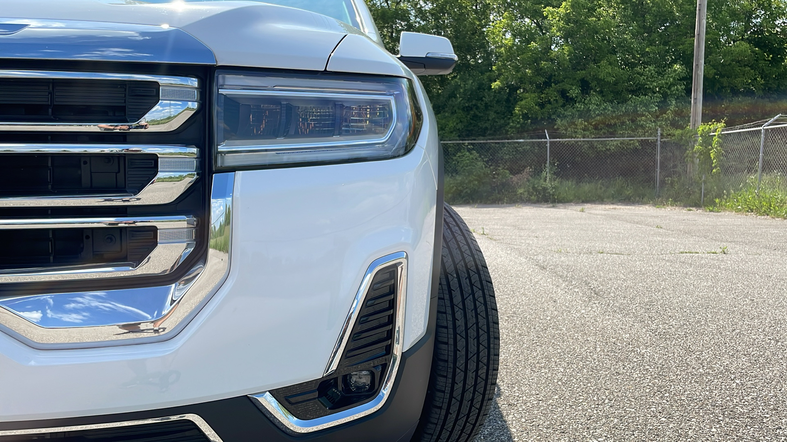 2023 GMC Acadia SLT 7