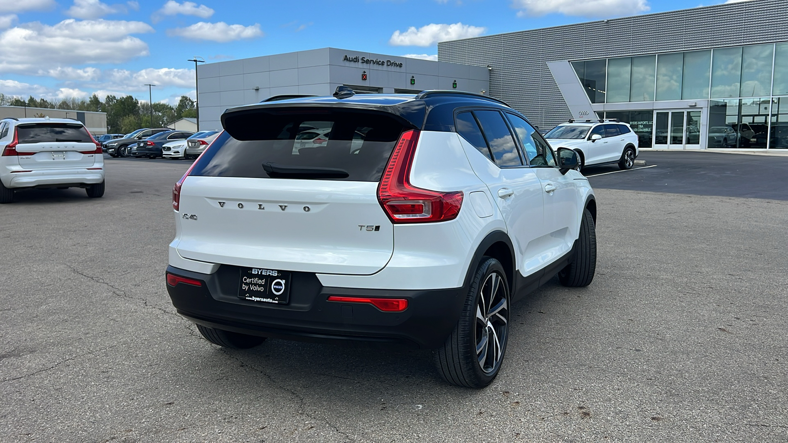 2022 Volvo XC40 R-Design 3