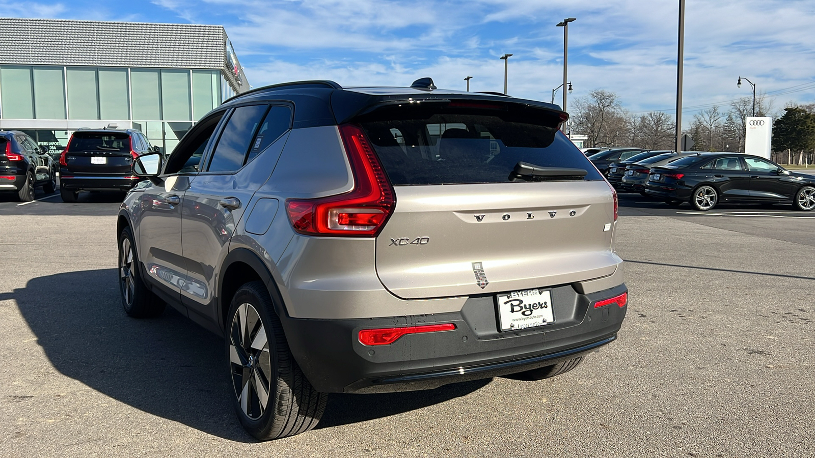 2024 Volvo XC40 Recharge Pure Electric Twin Core 4