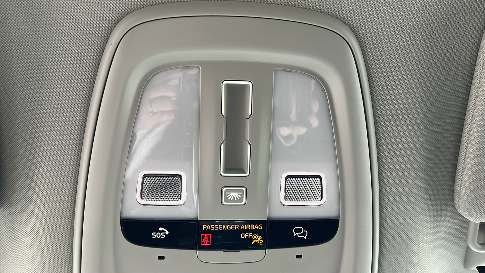 2024 Volvo XC90 Recharge Plug-In Hybrid T8 Plus Bright Theme 7 Passenger 25